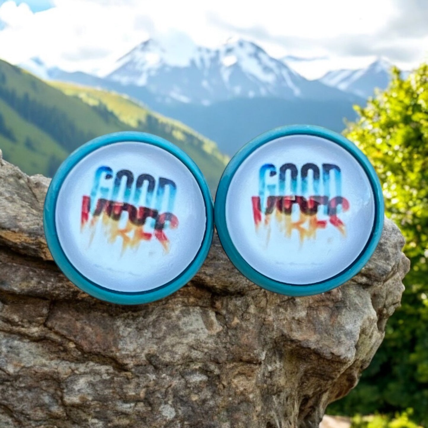 Good Vibes Stud Earrings – Retro Blue Framed Motivational Jewelry