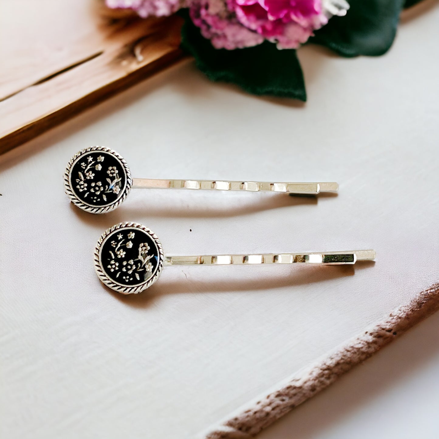 Black & Antiqued Silver Wildflower Hair Pins - Elegant and Versatile Hair Accessories