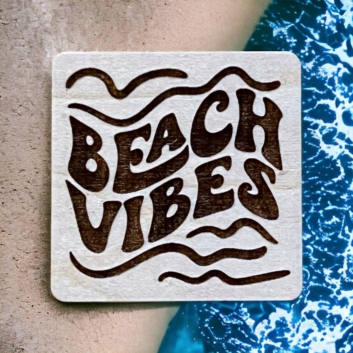 Beach Vibes Magnet – Coastal Boho Wood Decor for Summer Lovers