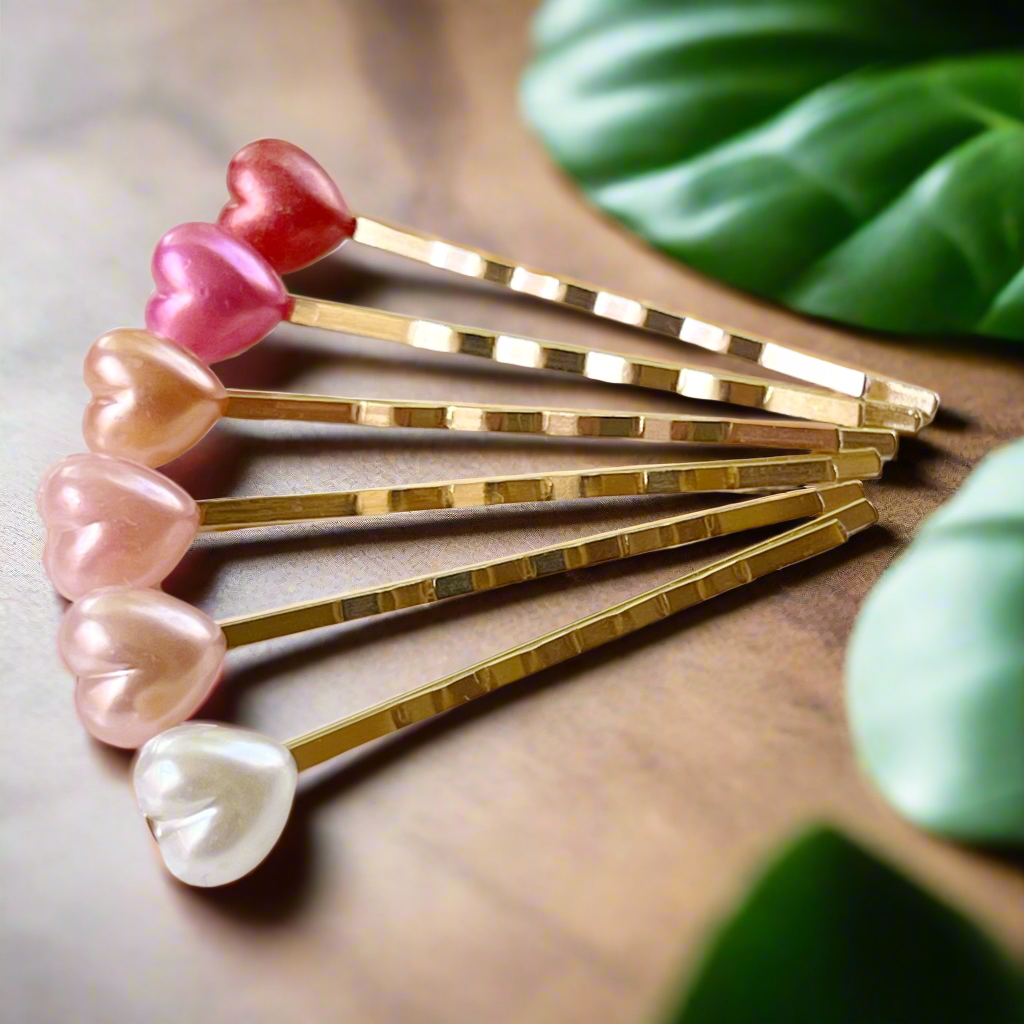 Pearlescent Heart Hair Pins – Gold Bobby Pin Set with Glossy Pastel Accents