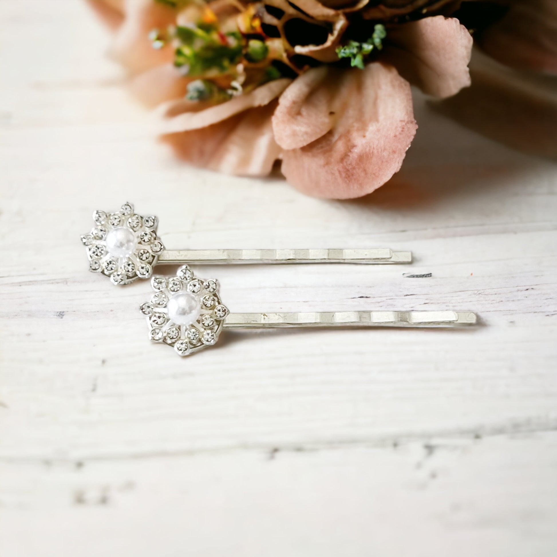 Pearl & Rhinestone Snowflake Hair Pins – Elegant Silver Hair Clips