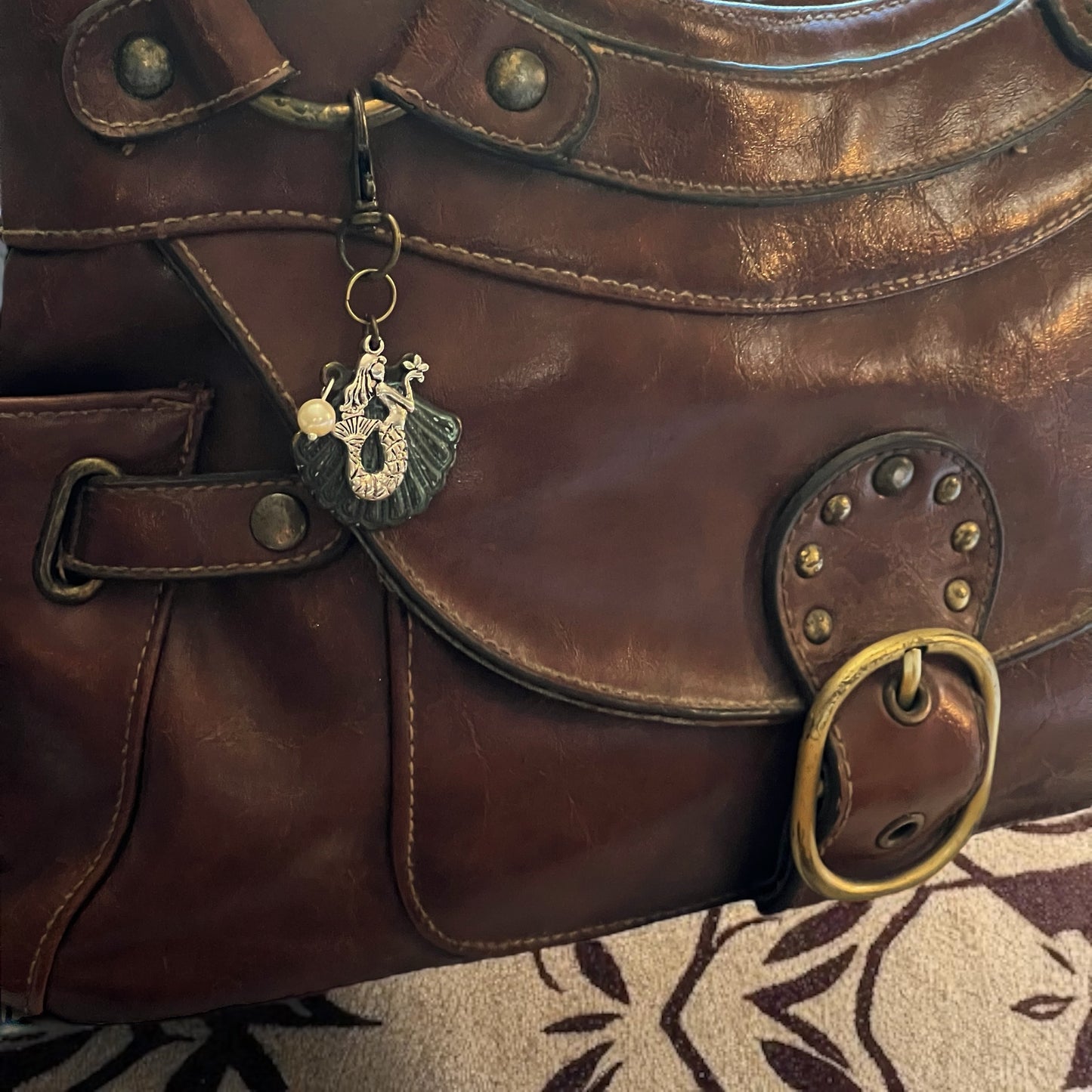 Mermaid & Seashell Purse Charm – Coastal Keychain with Pearl Accent