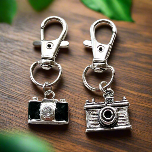 Camera Zipper Pull Keychain Purse Charms Set of 2 - Stylish Accessories for Photography Lovers