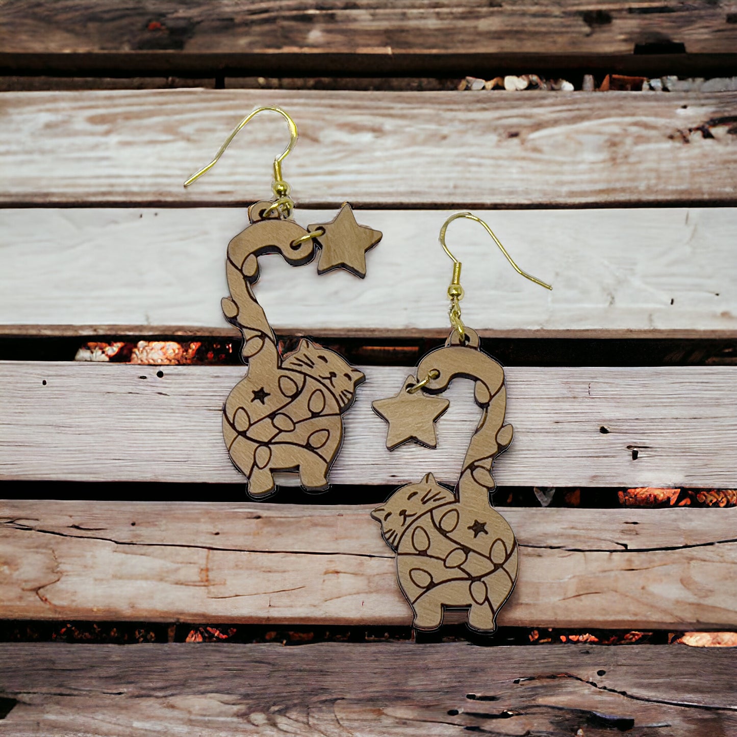 Star-Tailed Cat Earrings – Whimsical Wooden Holiday Pet Jewelry