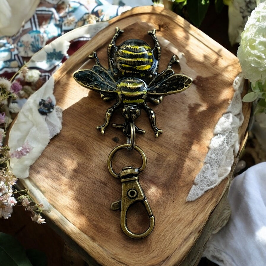 Hand-Painted Bee Purse Charm – Brass Insect Keychain for Women