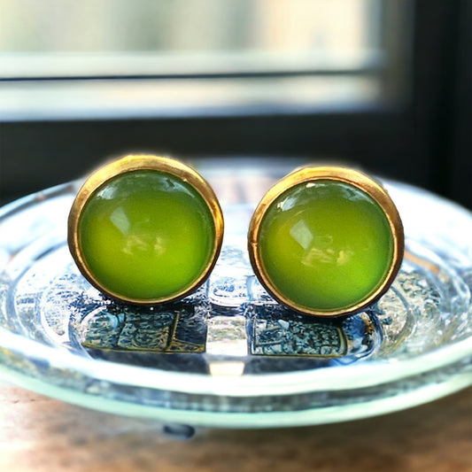 Lime Green Stud Earrings – Glossy Gold Bold Color Jewelry