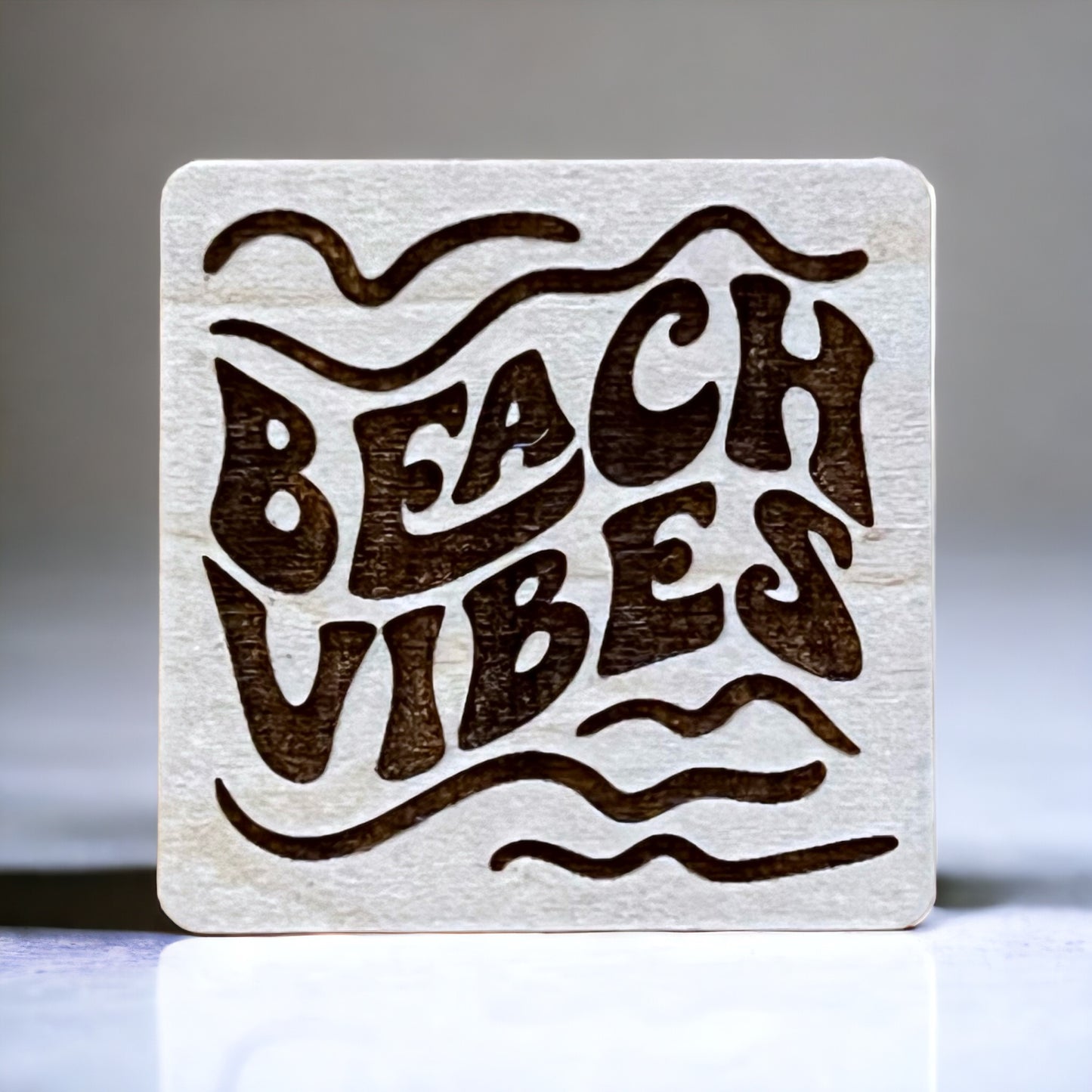 Beach Vibes Magnet – Coastal Boho Wood Decor for Summer Lovers