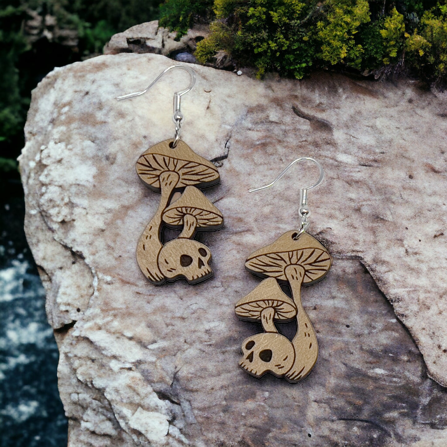 Skull & Mushroom Dangle Earrings – Spooky Wooden Fungi Halloween Jewelry