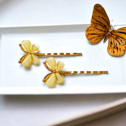 Yellow Rhinestone Butterfly Hair Pins - Elegant and Vibrant Hair Accessories