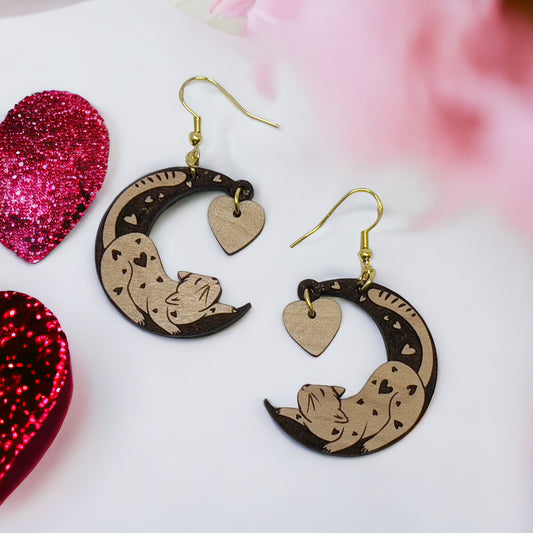 Customizable Valentines Wood Crescent Moon Cat Heart Earrings, Personalized Handcrafted Dangle Earrings, Cute Gifts for Cat Lover Girlfriend