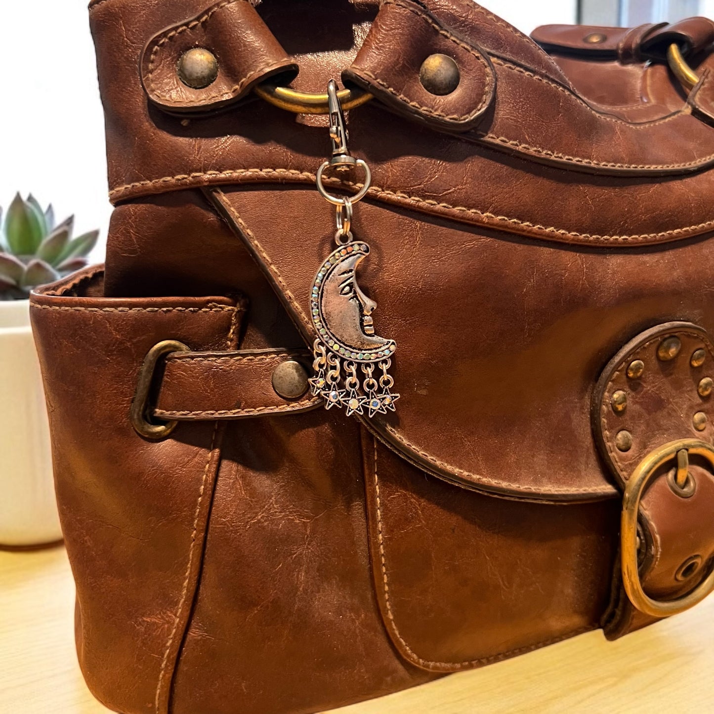 Moon Purse Charm – Celestial Crescent Keychain with Rhinestones