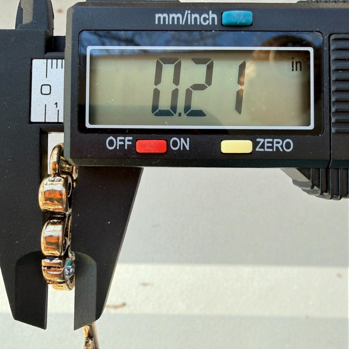 Vintage Rhinestone Key Purse Charm – Antique Gold Bag Accessory