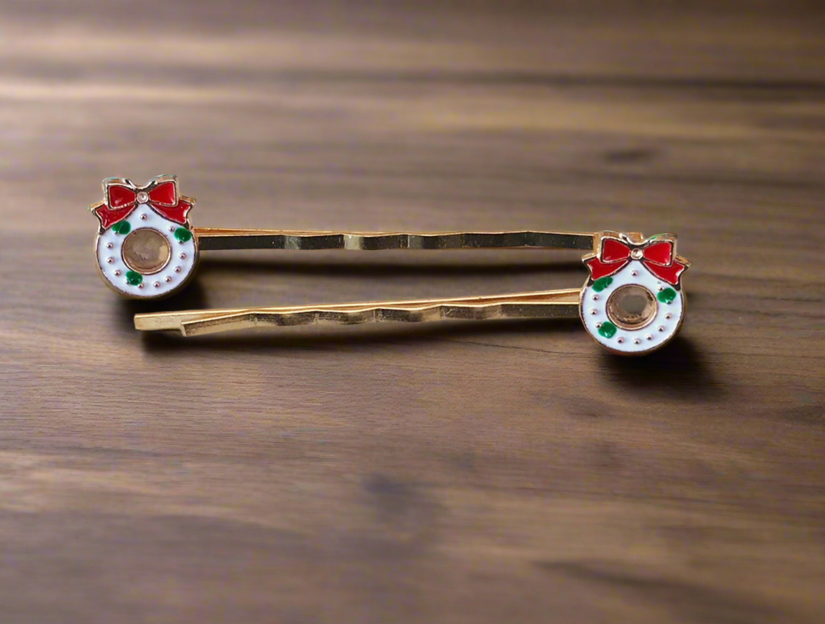 White Christmas Wreath Hair Pins - Festive Holiday Accessories