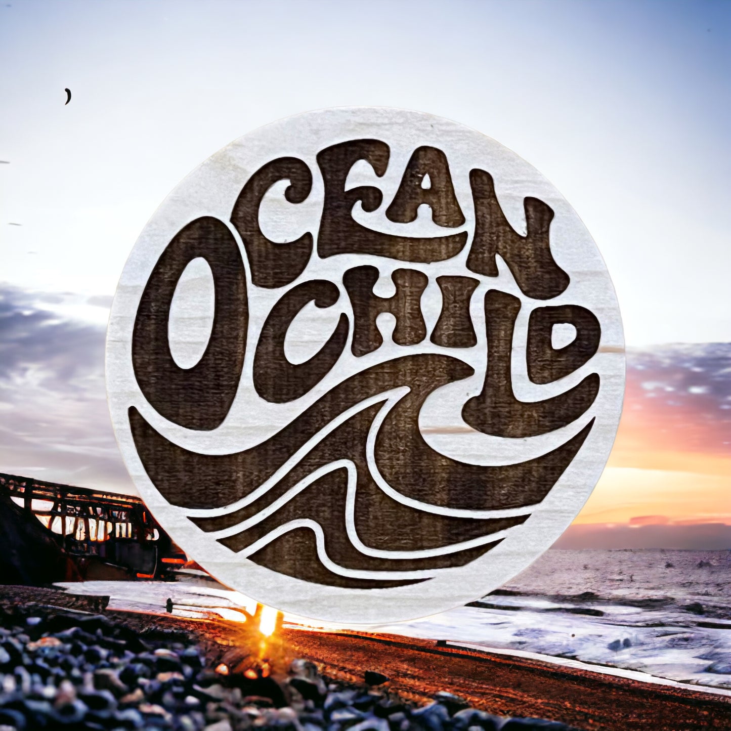 Ocean Child Magnet – Round Wood Beach Decor for Free Spirits & Ocean Lovers