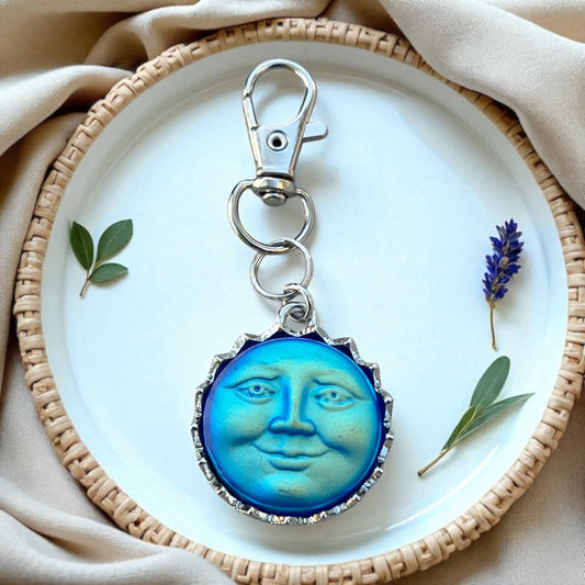 Blue Sun Face Purse Charm – Retro Celestial Keychain for Her