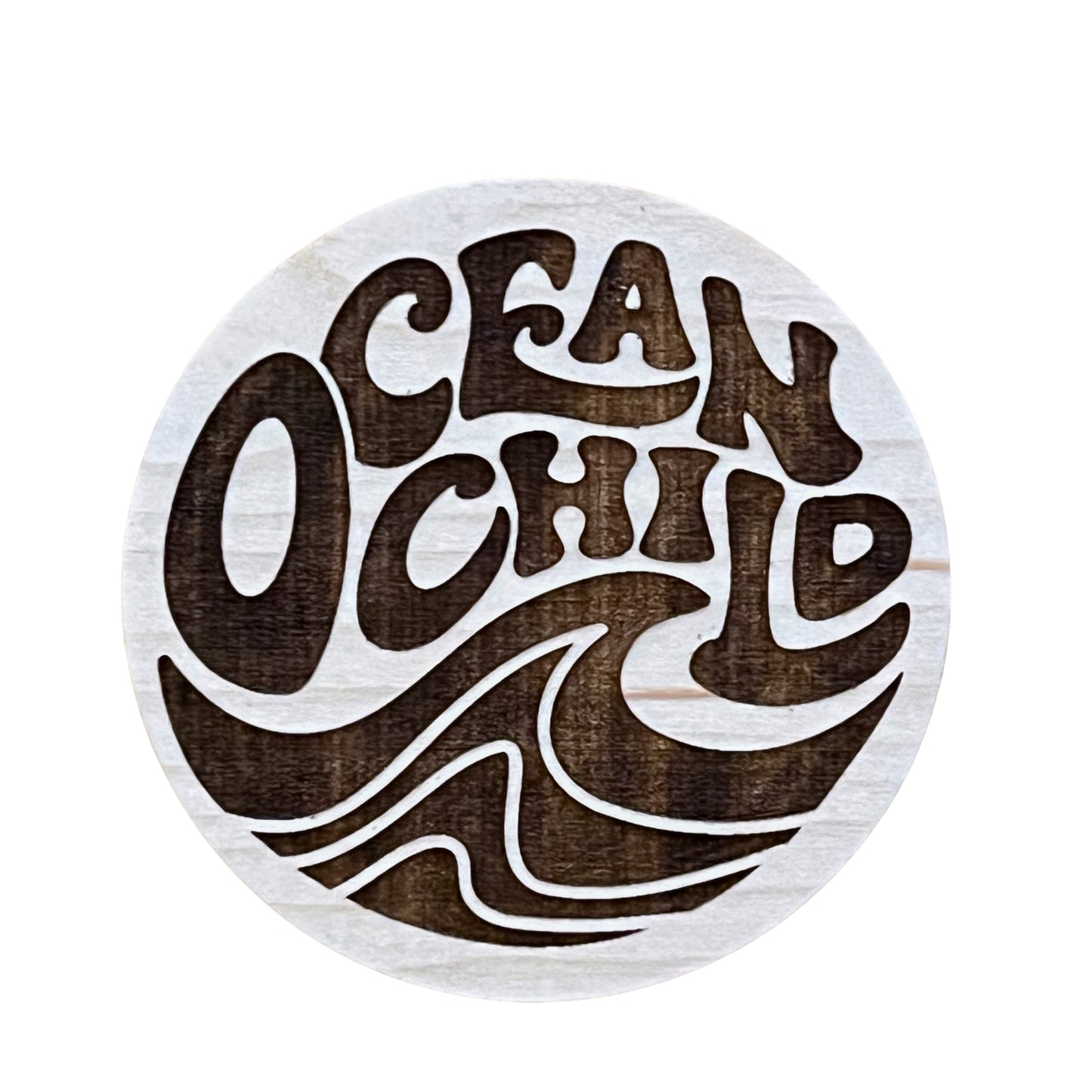 Ocean Child Magnet – Round Wood Beach Decor for Free Spirits & Ocean Lovers