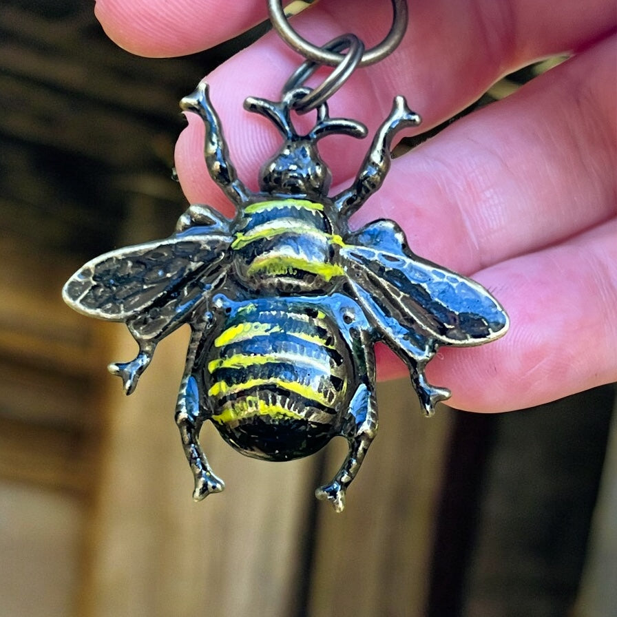 Hand-Painted Bee Purse Charm – Brass Insect Keychain for Women