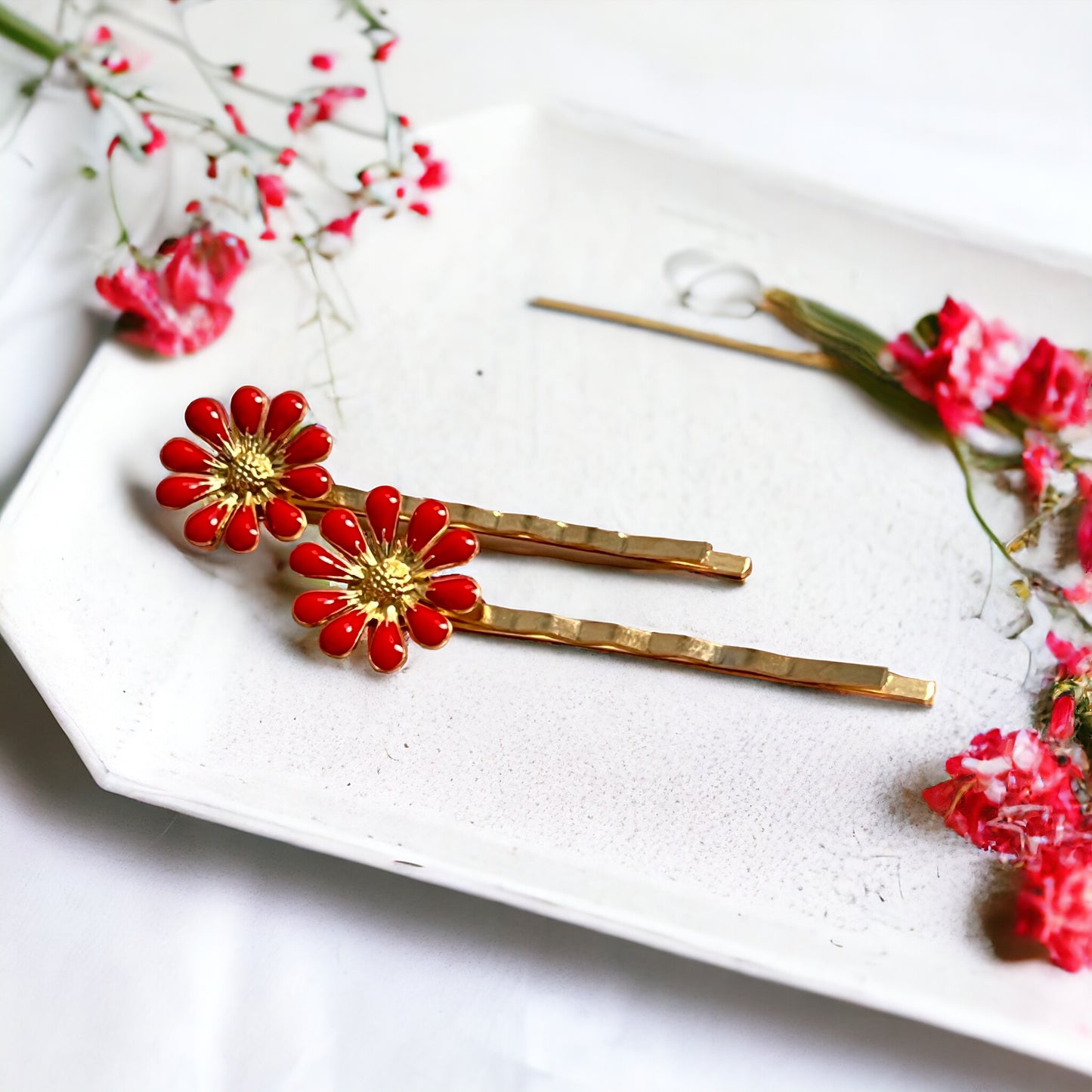 Decorative Red Enamel Wildflower Hair Pins - Delicate Floral Accessories