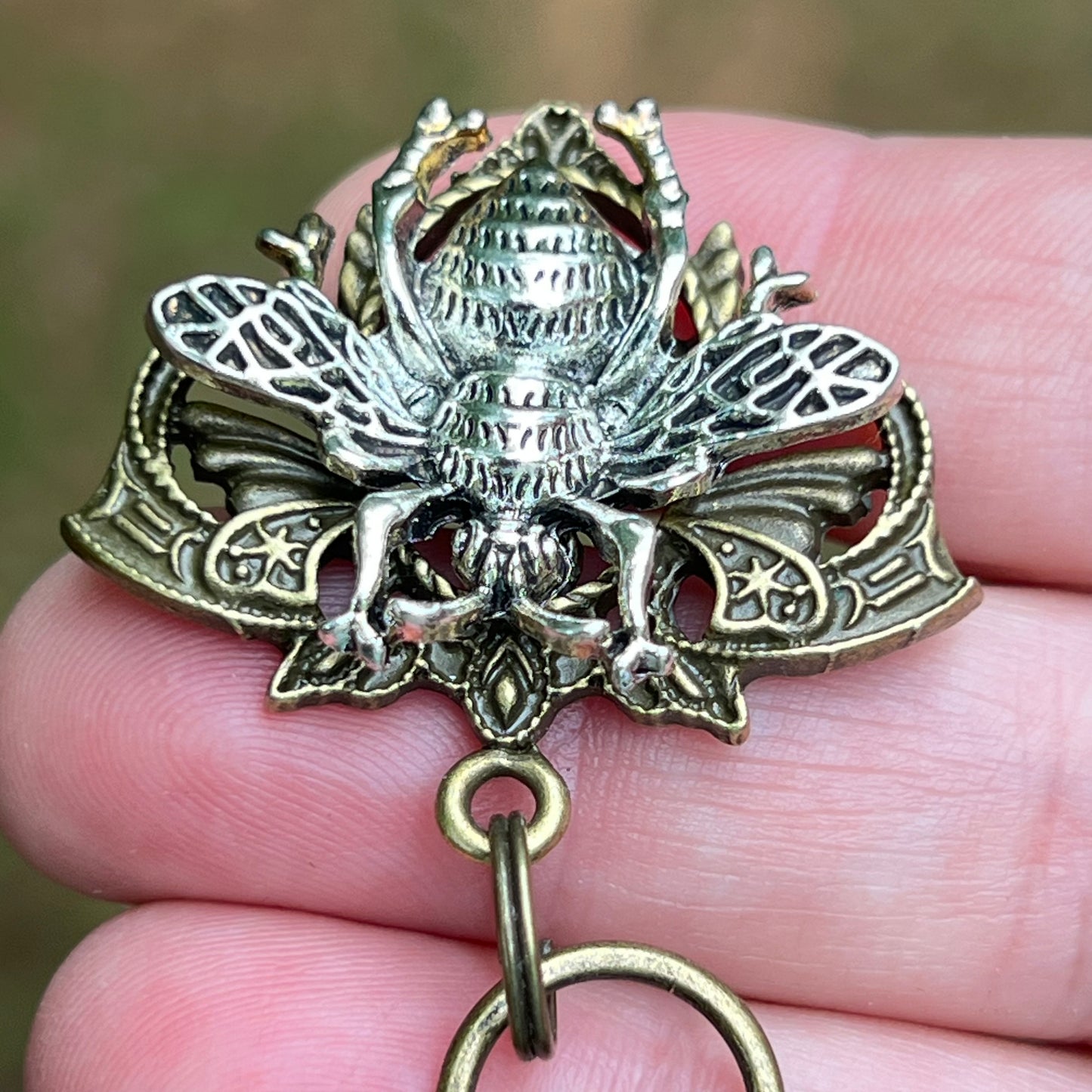 Gothic Bee Purse Keychain Charm - Steampunk Accessory