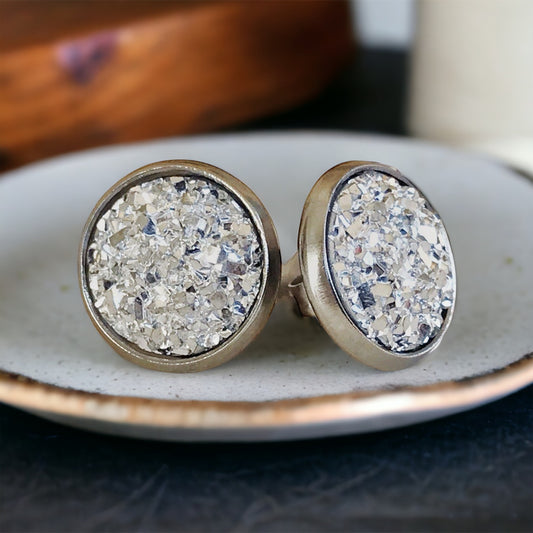 Silver Druzy Stud Earrings: Stylish Accents for Everyday Wear