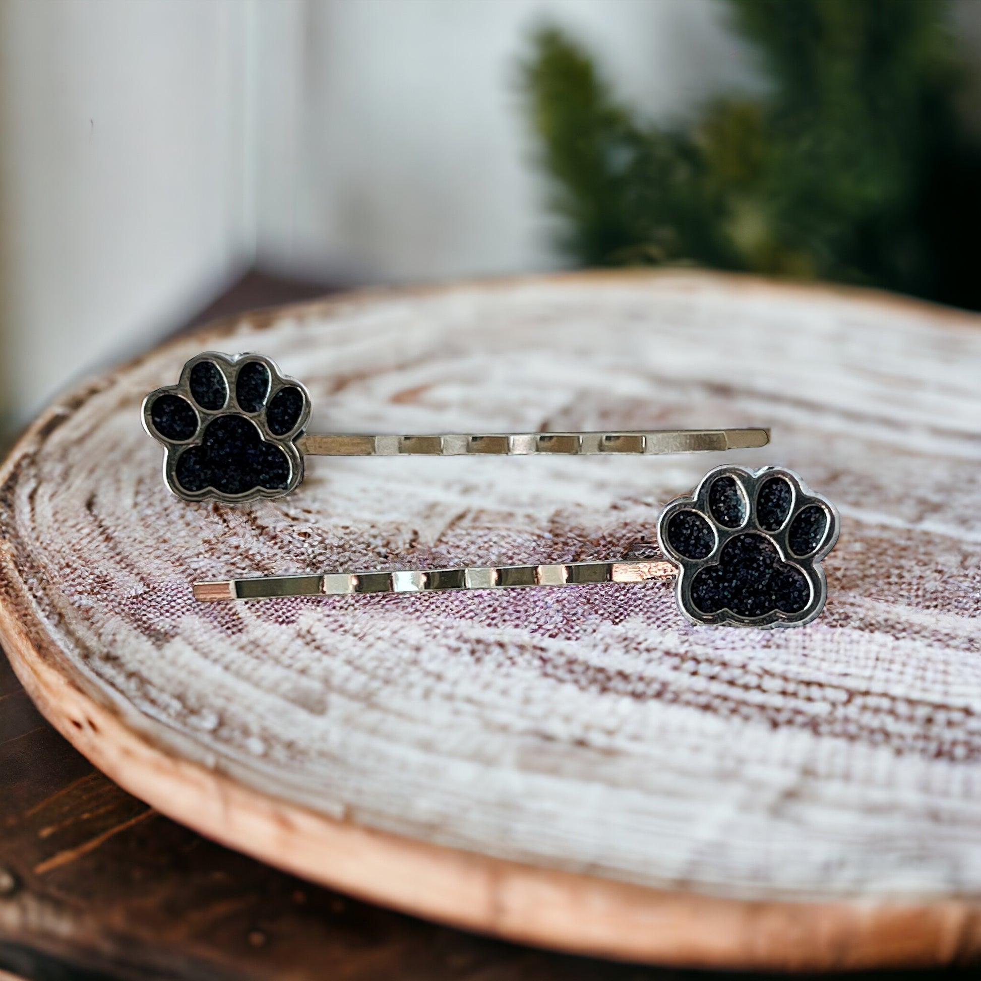 Black Glitter Paw Print Hair Pins - Playful & Stylish Animal-Inspired Accessories