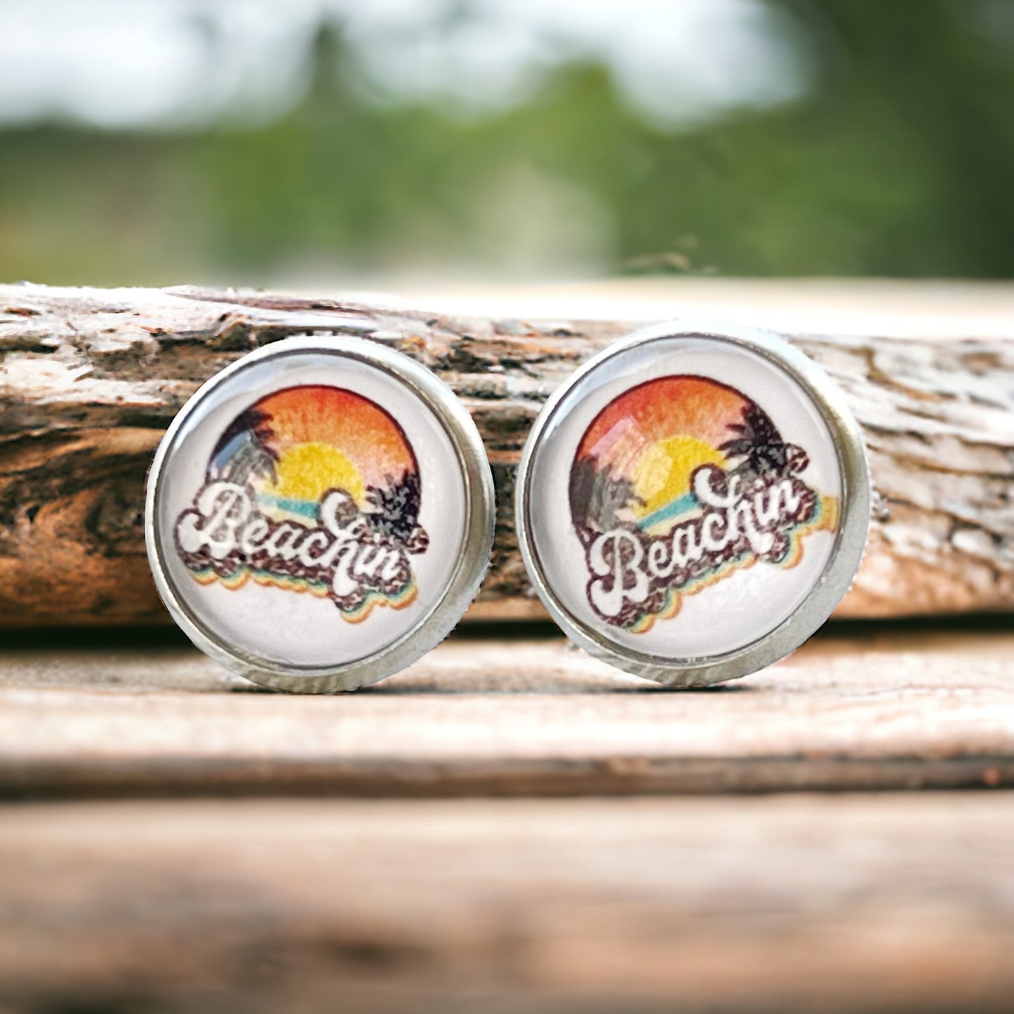 Beachin’ Sunset Stud Earrings – Retro Summer Palm Tree Jewelry in Silver