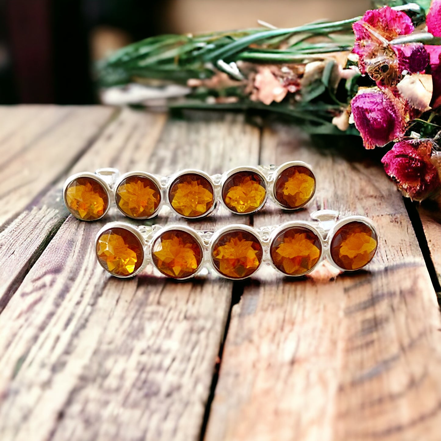 Brown Acrylic Silver Hair Clips: Vintage-Inspired Accessories