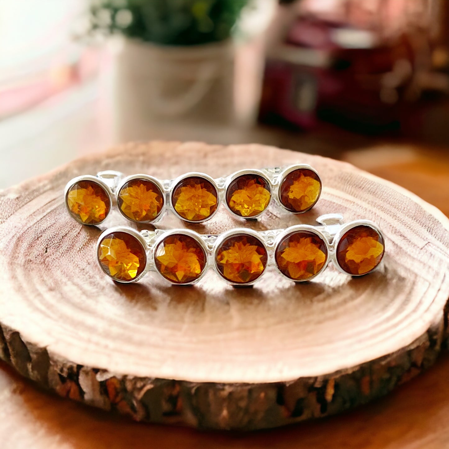 Brown Acrylic Silver Hair Clips: Vintage-Inspired Accessories