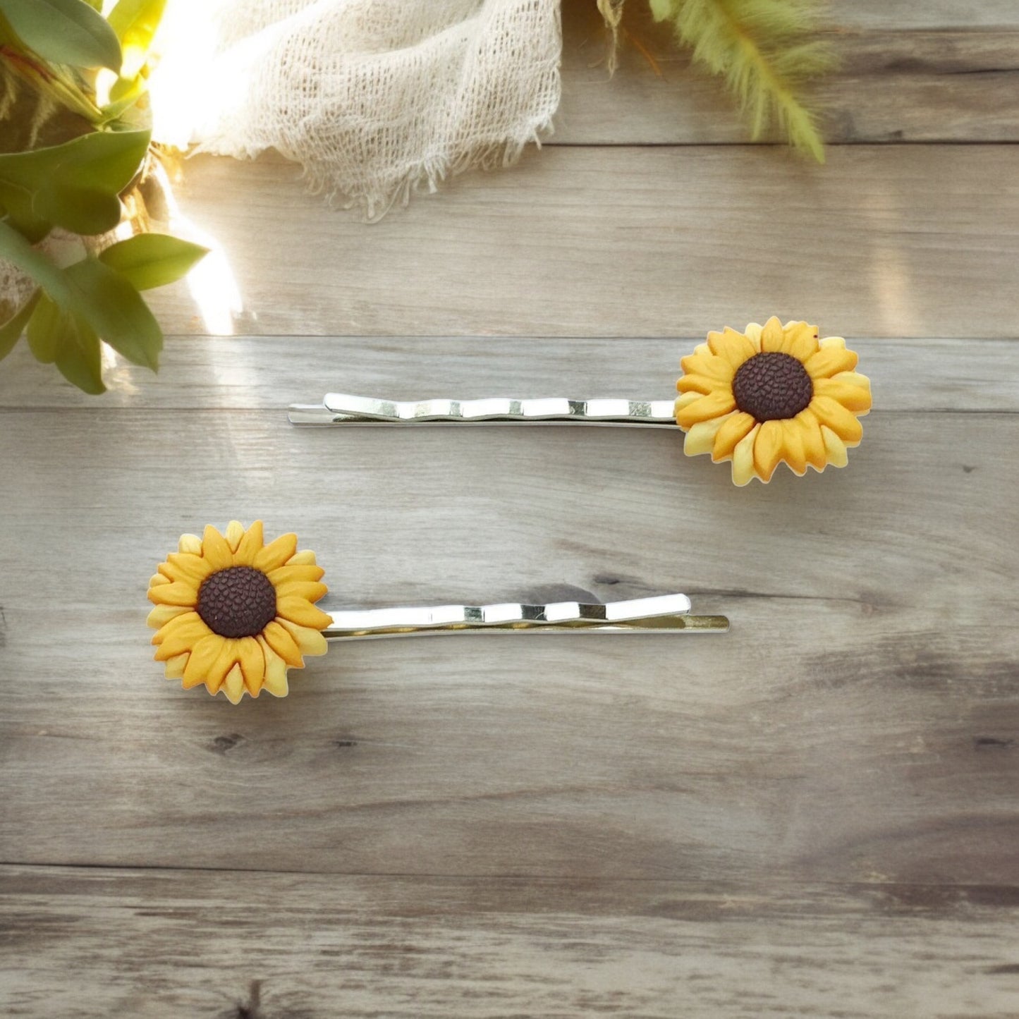 Sunflower Hair Pins: Bright & Cheerful Floral Accessories