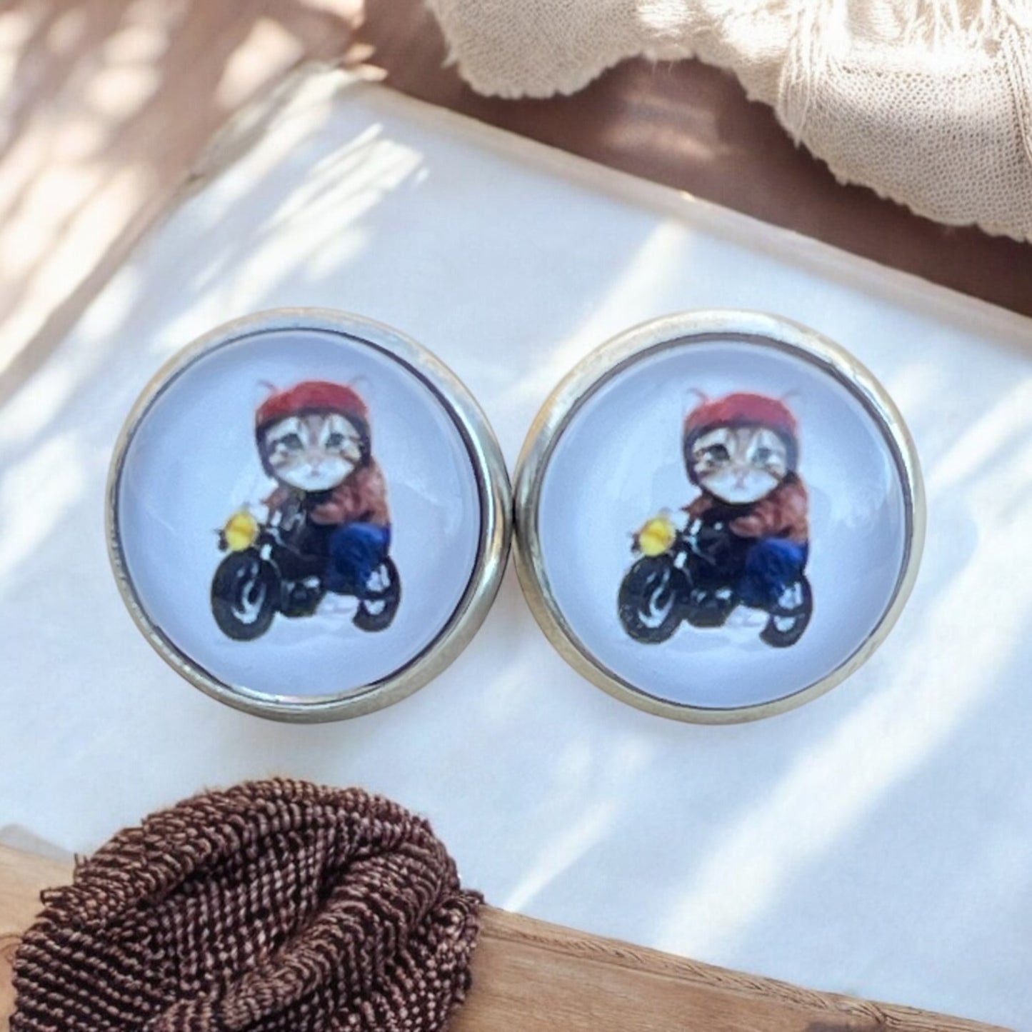 Funny stud earrings for women with bold cat design