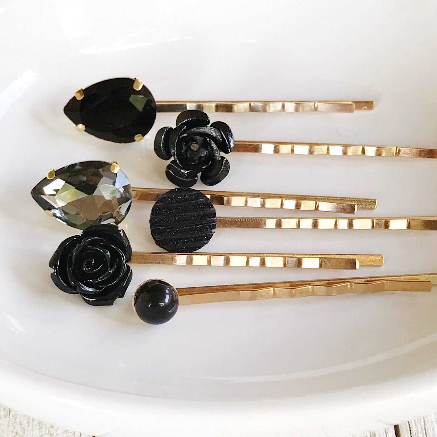 Black & Gold Rhinestone Floral Bobby Pin Set - Elegant Hair Accessories