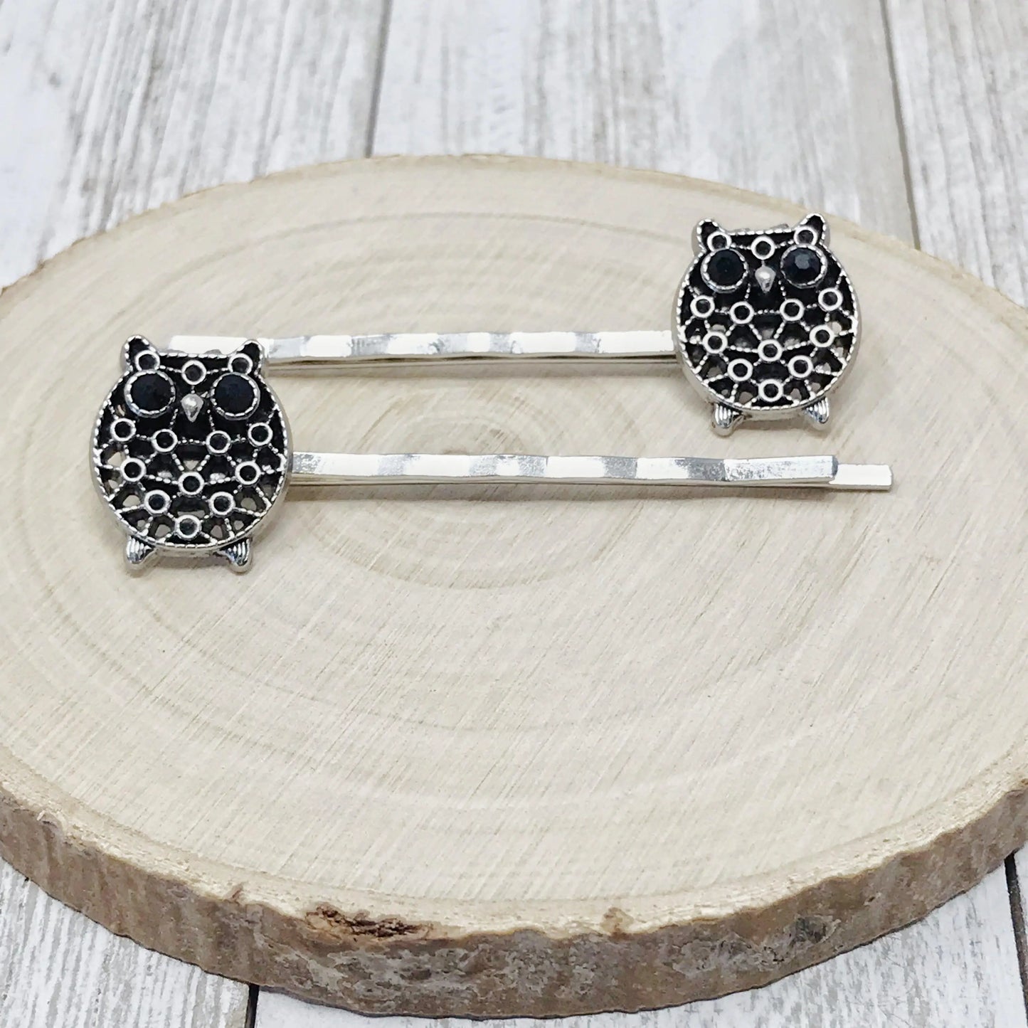 Silver & Black Owl Bobby Pins: Stylish & Whimsical Accessories for Your Hair