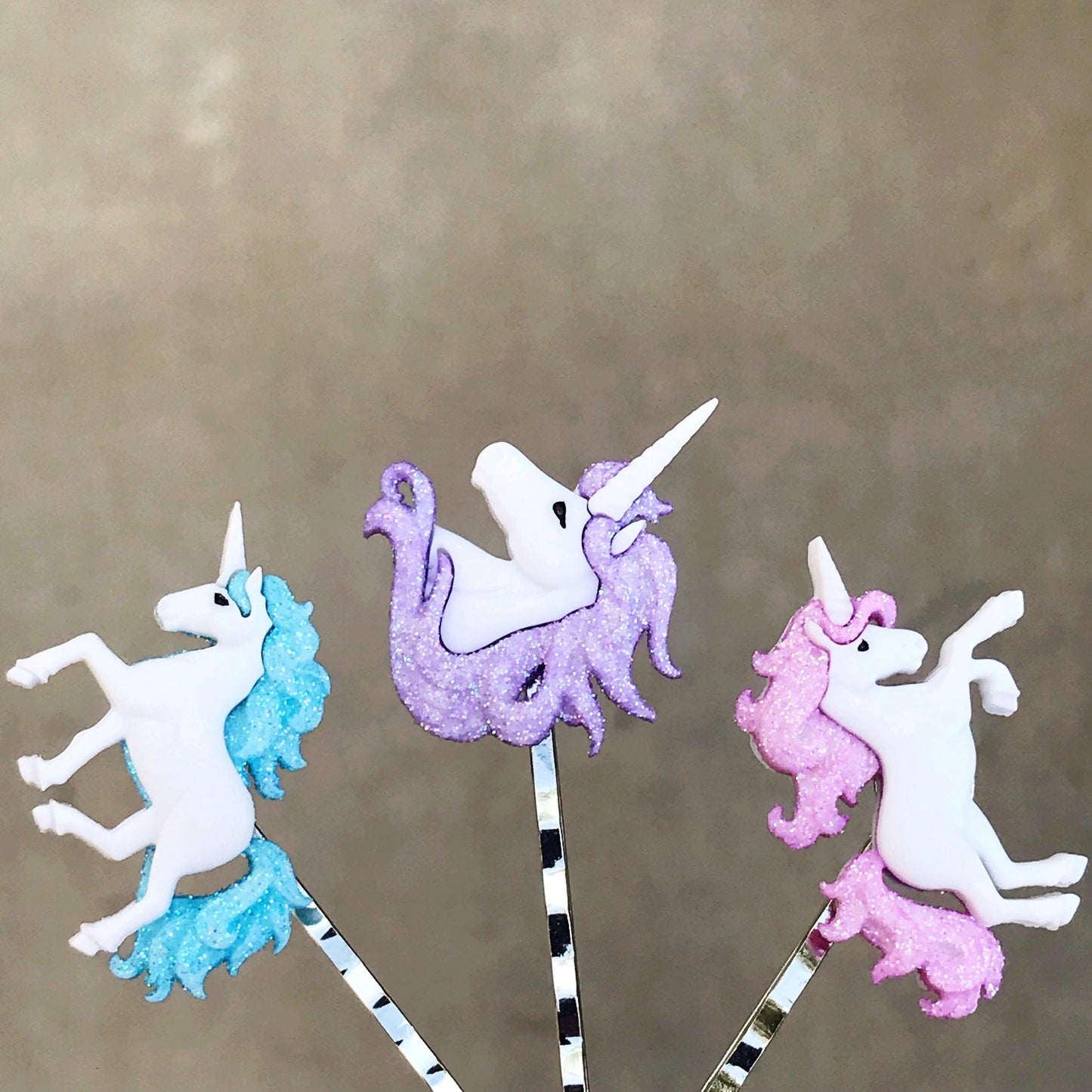 Unicorn Hair Pins Set: Whimsical Trio in Pink, Blue, & Purple for Enchanting Hairstyles