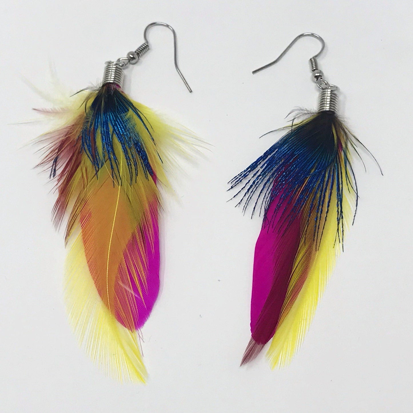 Bright Colored Feather Dangle Earrings – Vibrant Boho Accessories