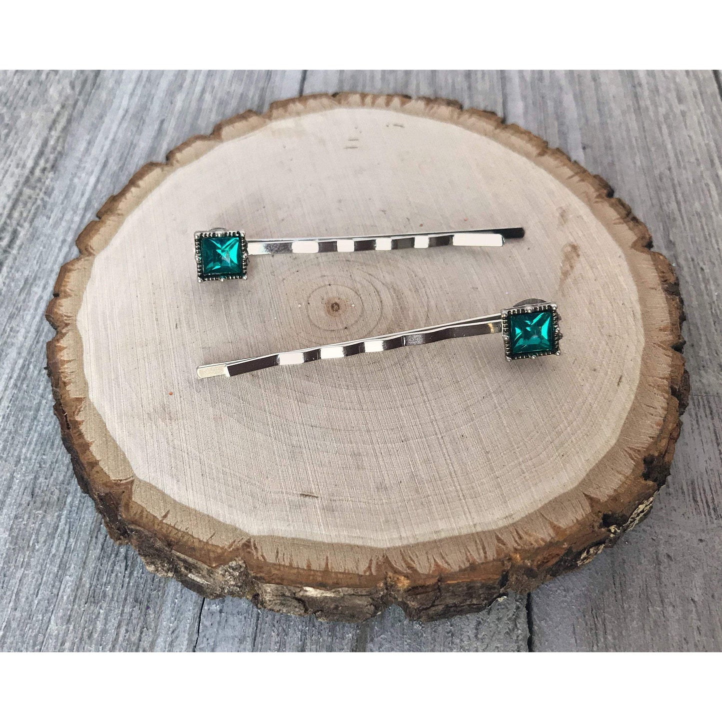 Green Acrylic Square Hair Pins: Boho Chic Accessories for Unique Hairstyles