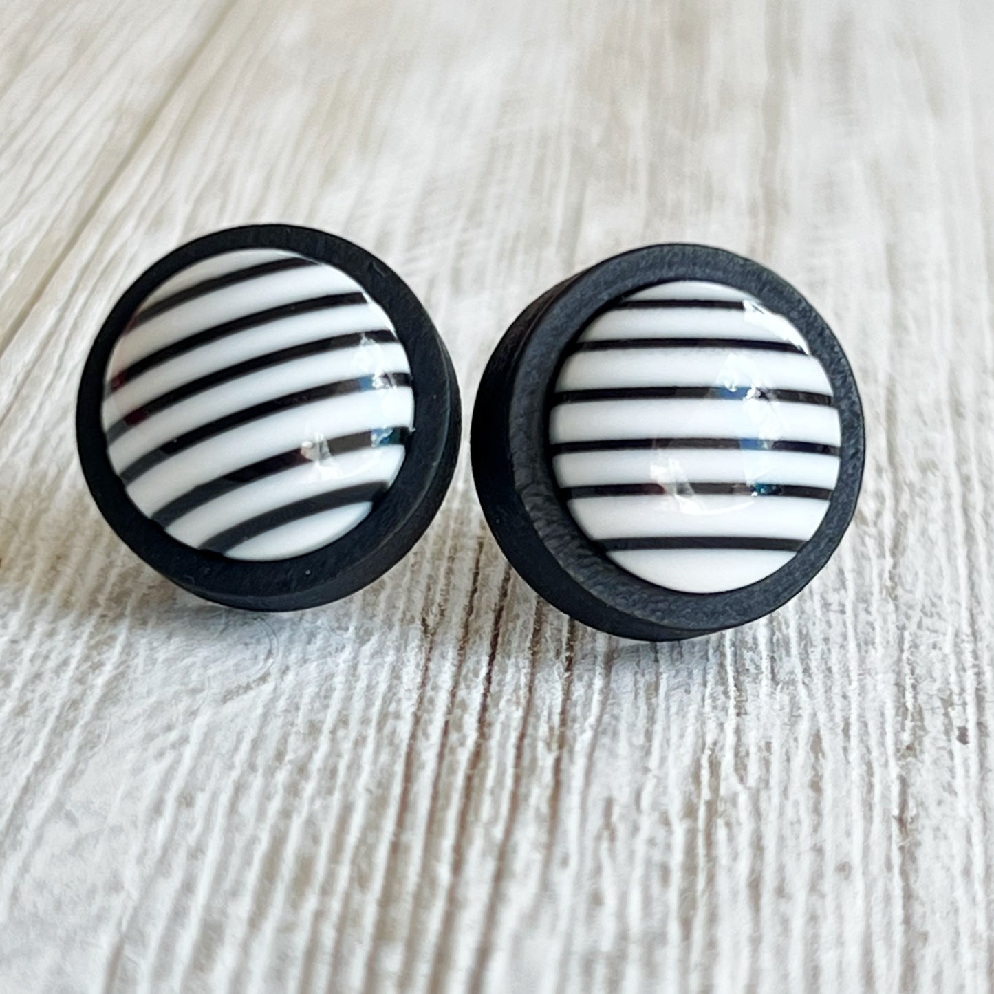 Black & White Striped Black Wood Earrings - Stylish & Contemporary Accessories