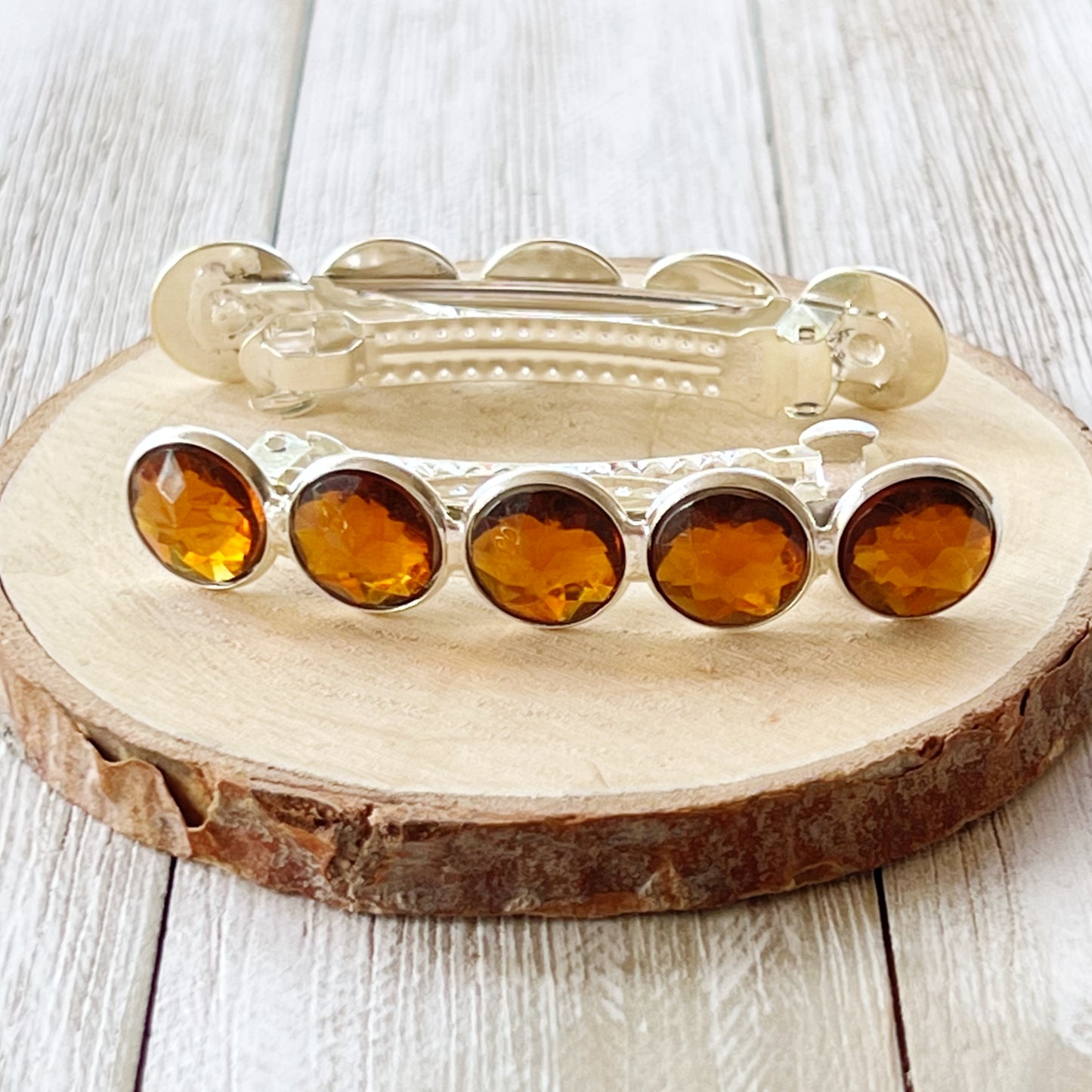 Brown Acrylic Silver Hair Clips: Vintage-Inspired Accessories