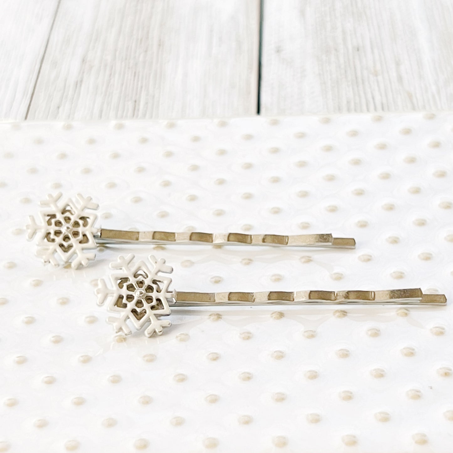 White Snowflake Hair Pins – Silver Winter Hair Clips with Sparkle