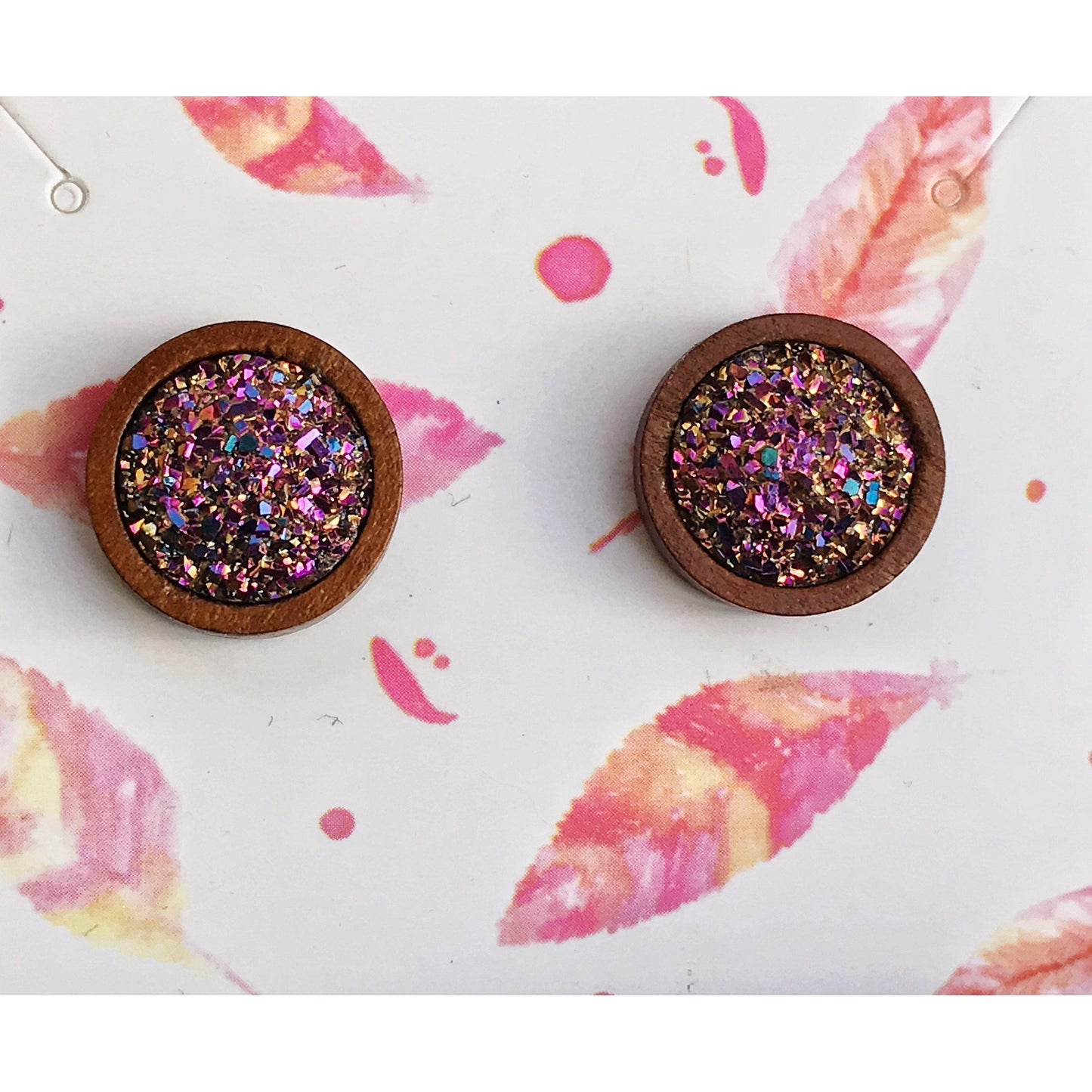 Pink Glitter Druzy Wood Stud Earrings: Sparkling Accents for Boho Chic Looks