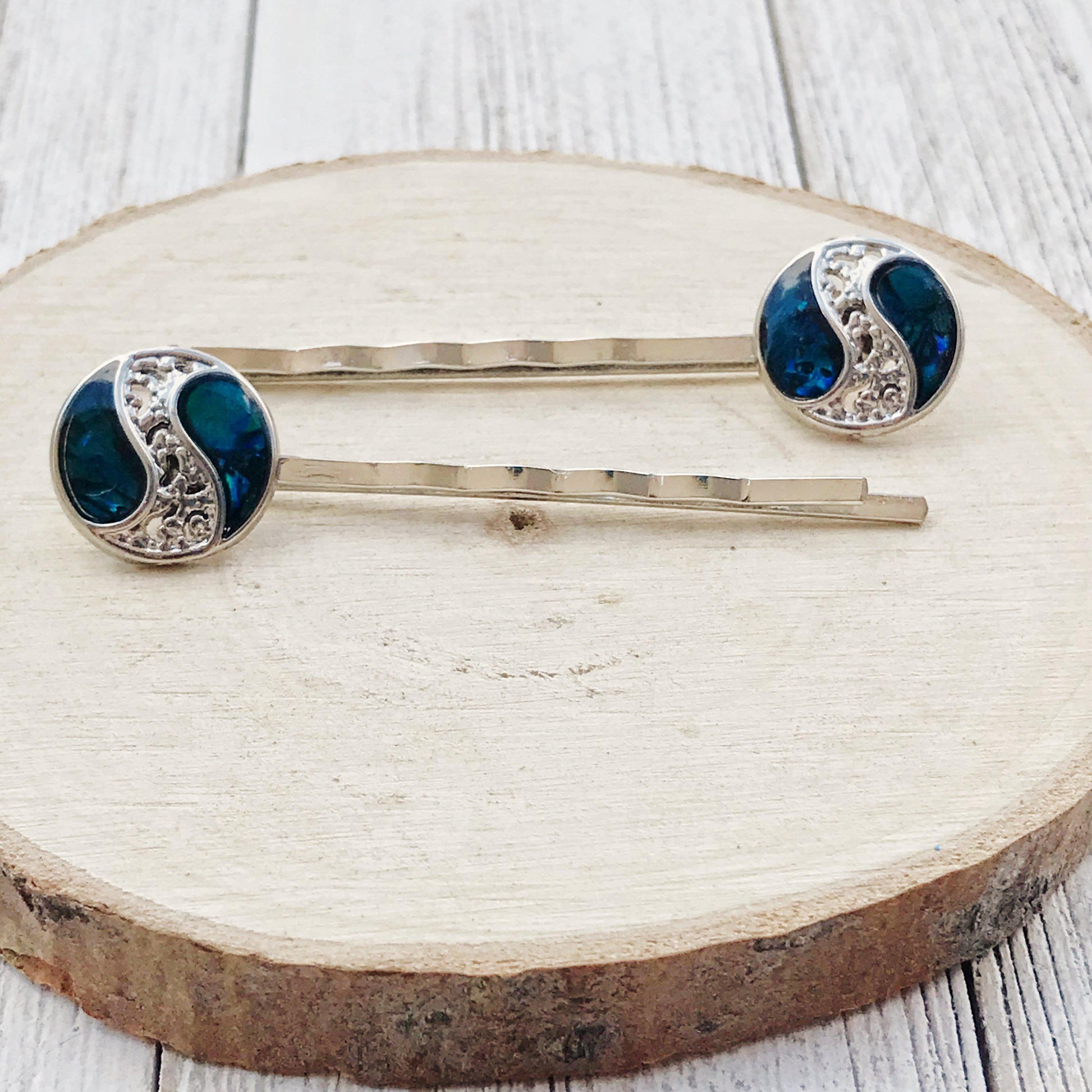 Yin Yang Wave Jewelry Hair Pins for Women - Stylish & Symbolic Accessories
