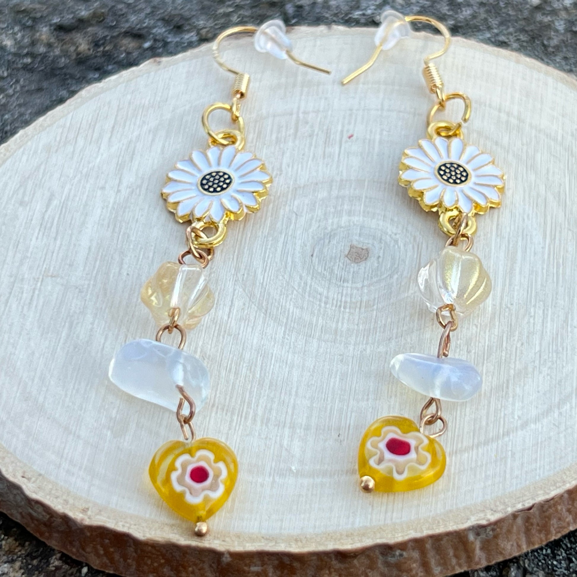 Daisy & Heart Dangle Earrings – Handmade Boho Drop Jewelry