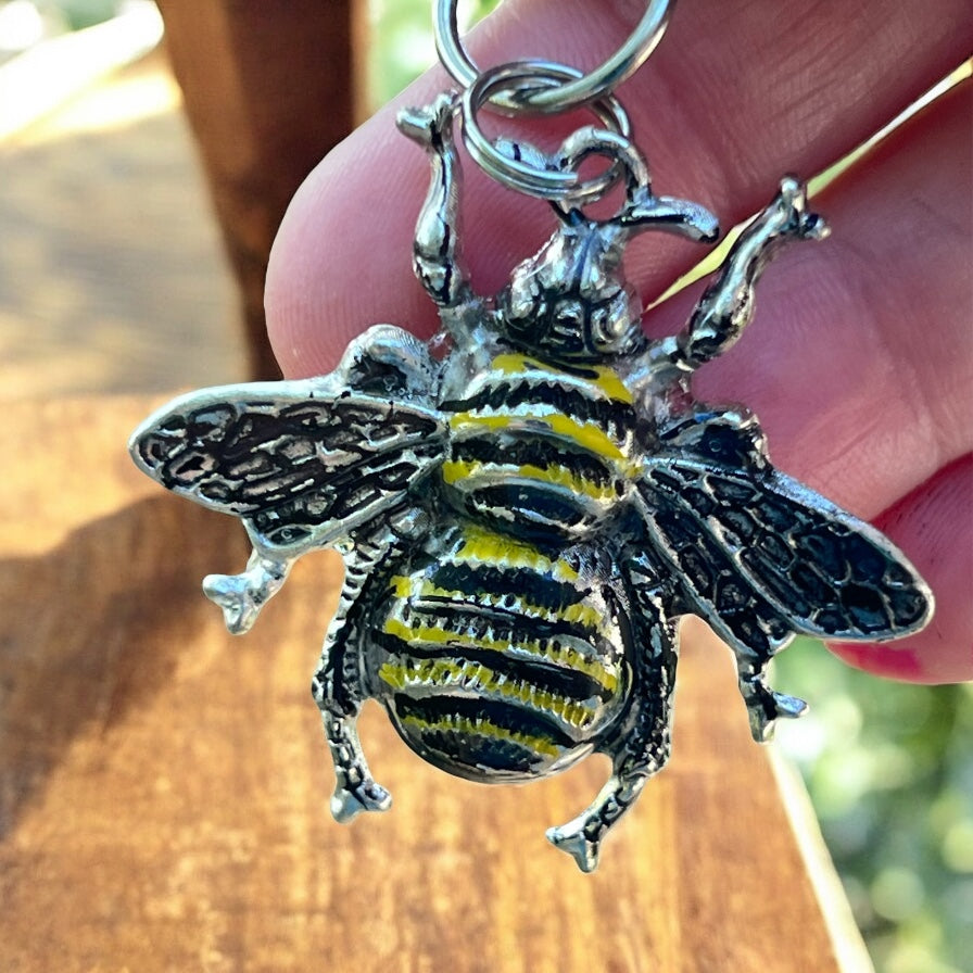 Hand Painted Silver Bee Purse Charm – Nature-Inspired Keychain