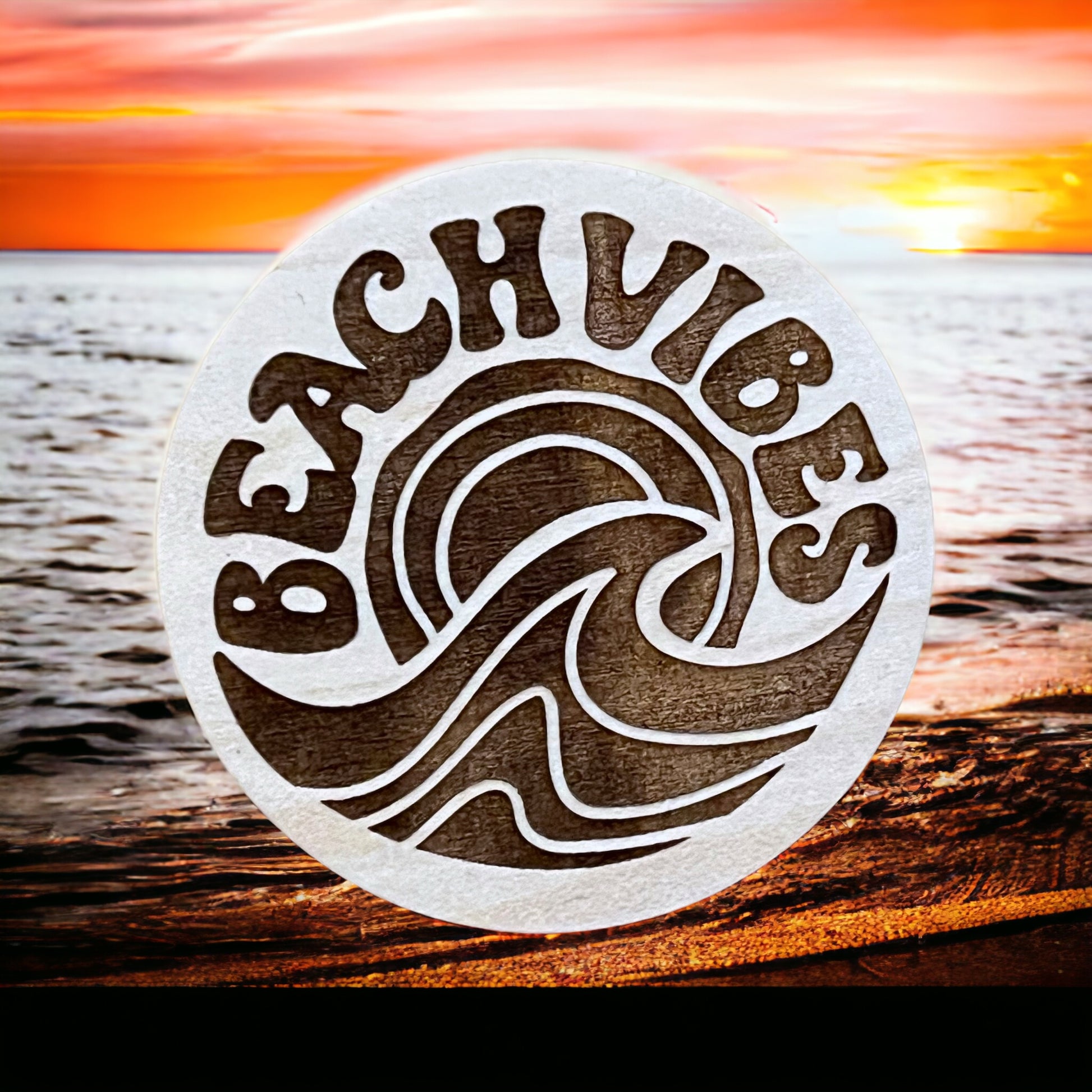 Beach Vibes Wave Magnet – Round Wood Coastal Decor for Ocean Lovers