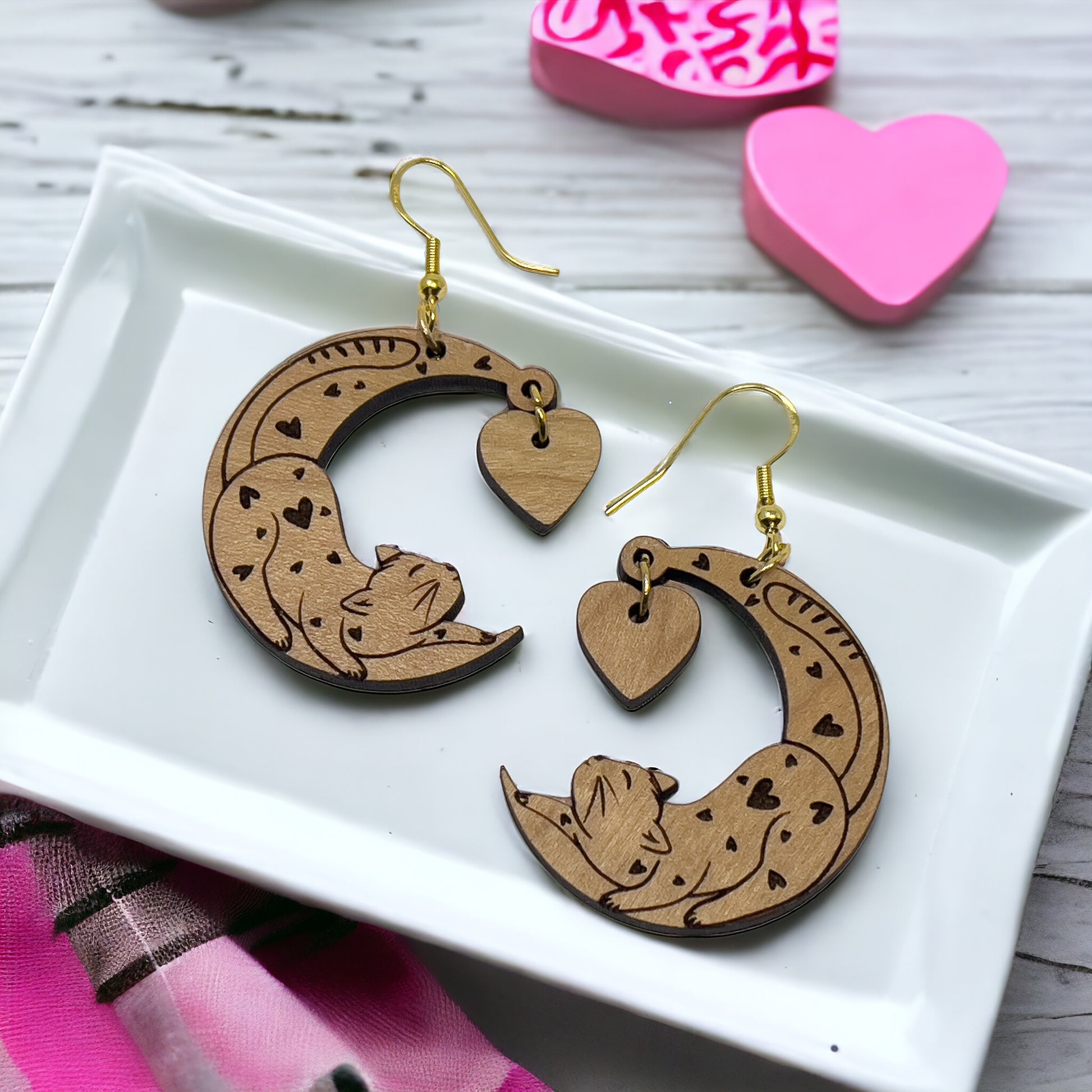 Heart Moon Cat Earrings – Whimsical Wooden Love Jewelry for Her