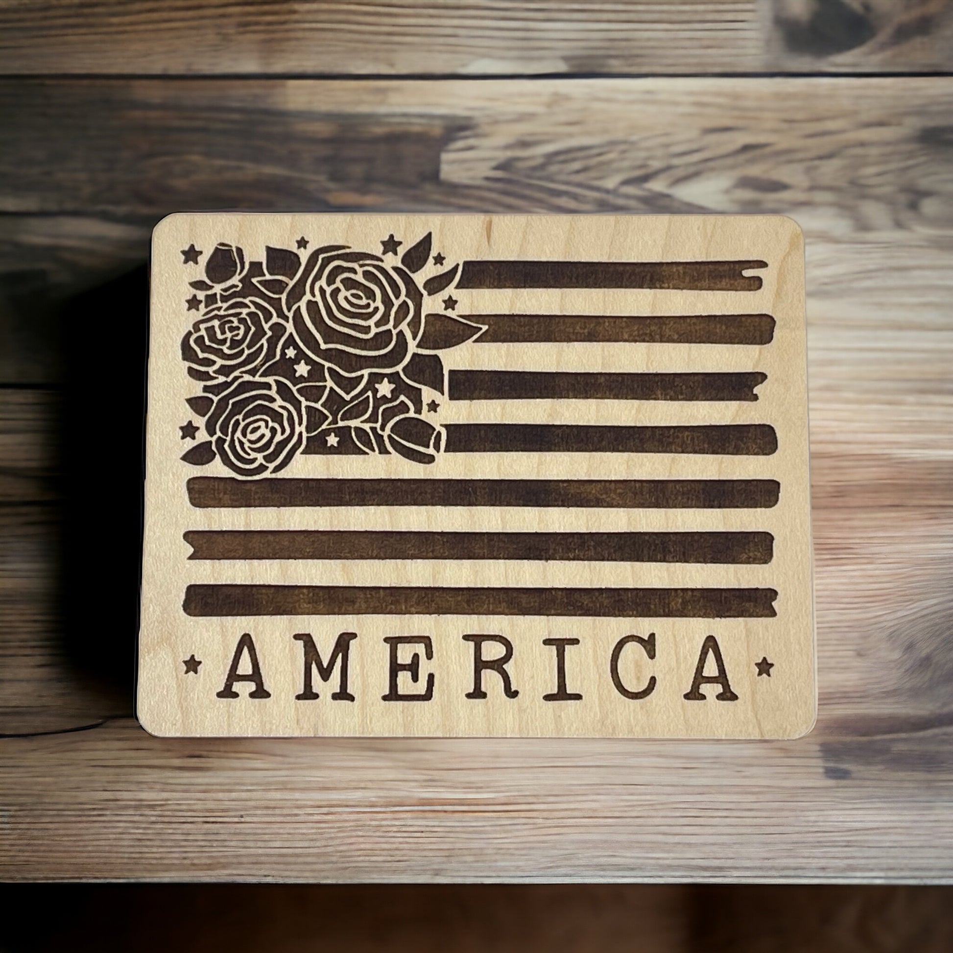 Floral American Flag Magnet – Rustic Patriotic Home Accent