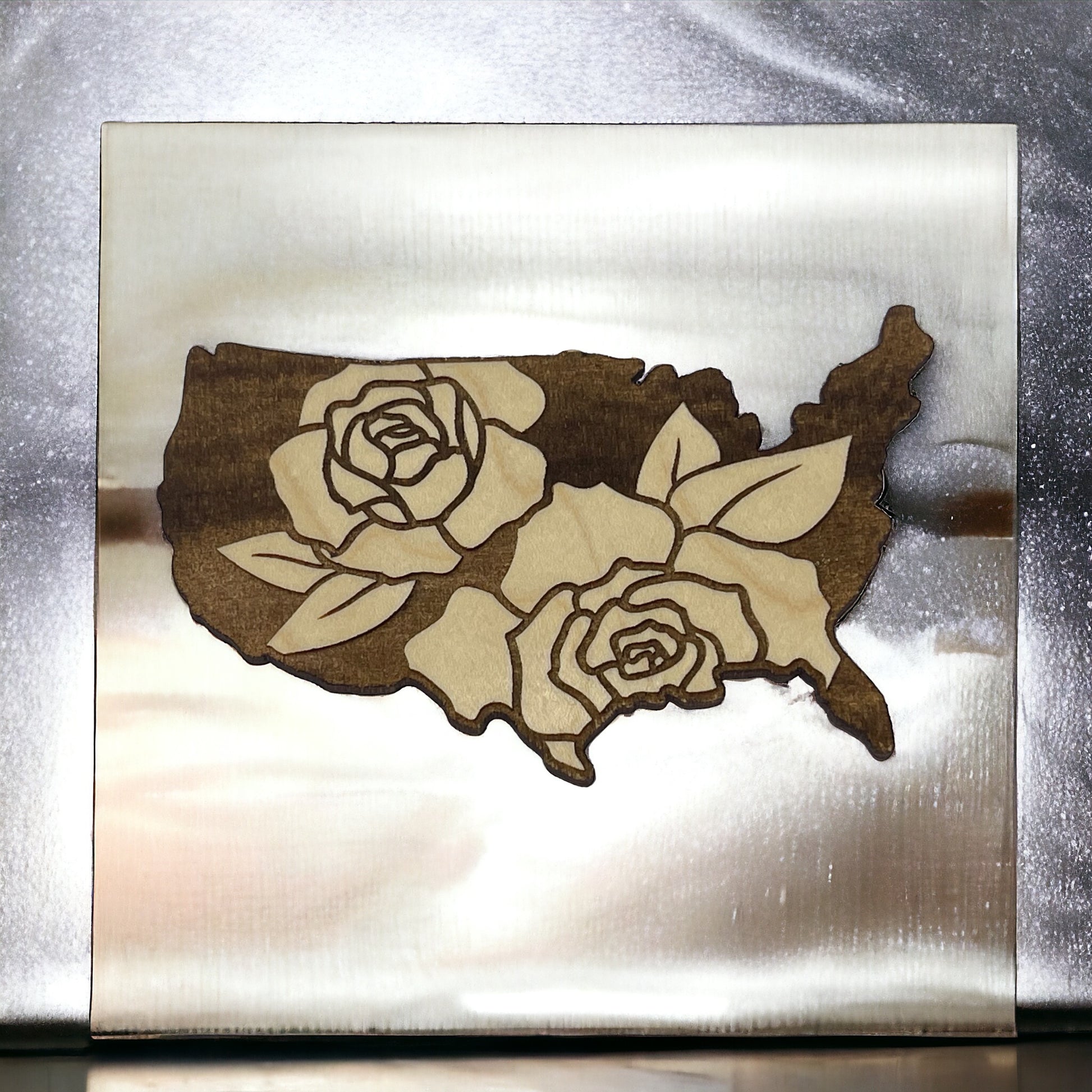 USA Rose Magnet – Floral Patriotic Wooden Home Decor