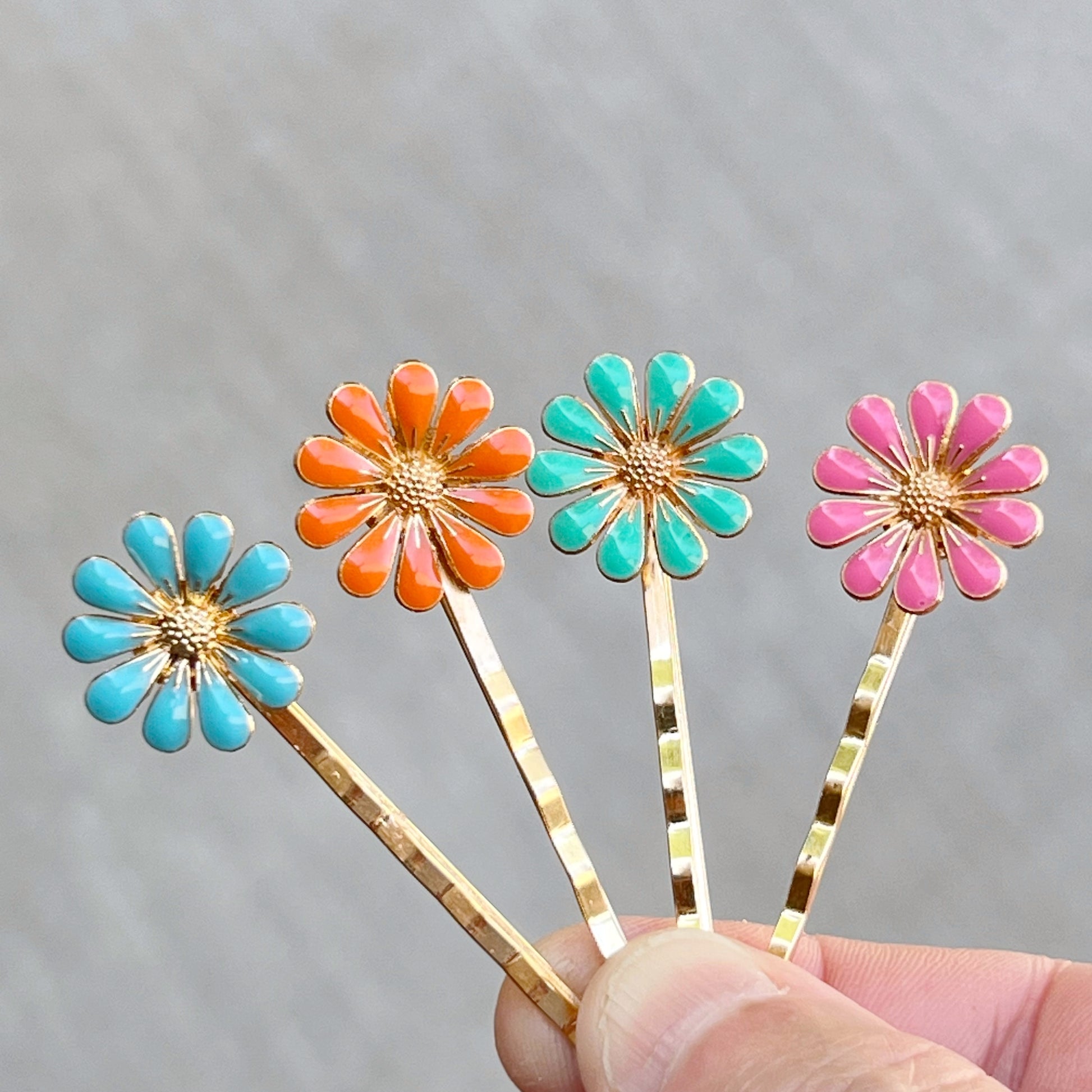 Colorful Daisy Hair Pins – Gold Bobby Pin Set with Enamel Flower Accents