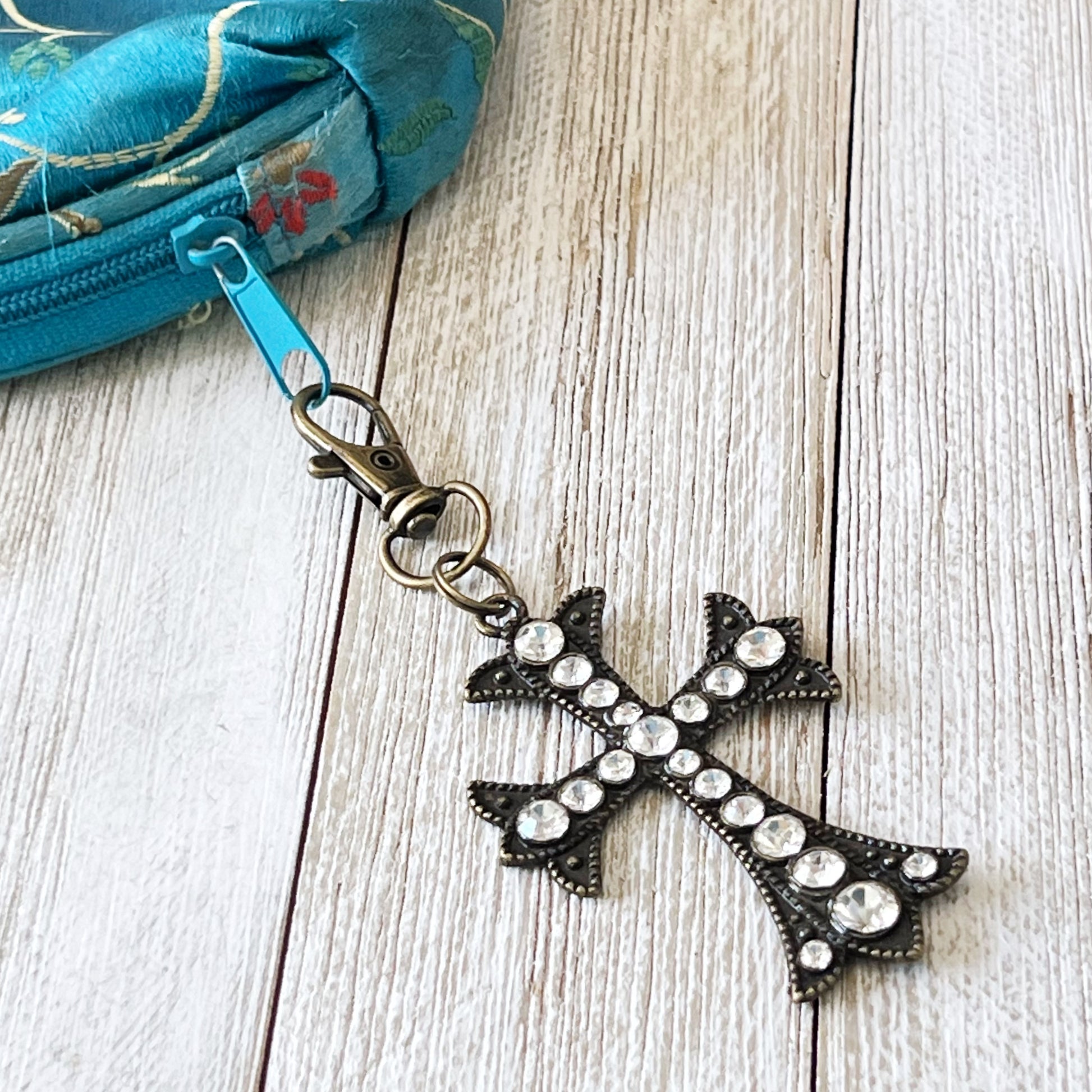 Rhinestone Cross Purse Charm – Vintage Bronze Crystal Keychain