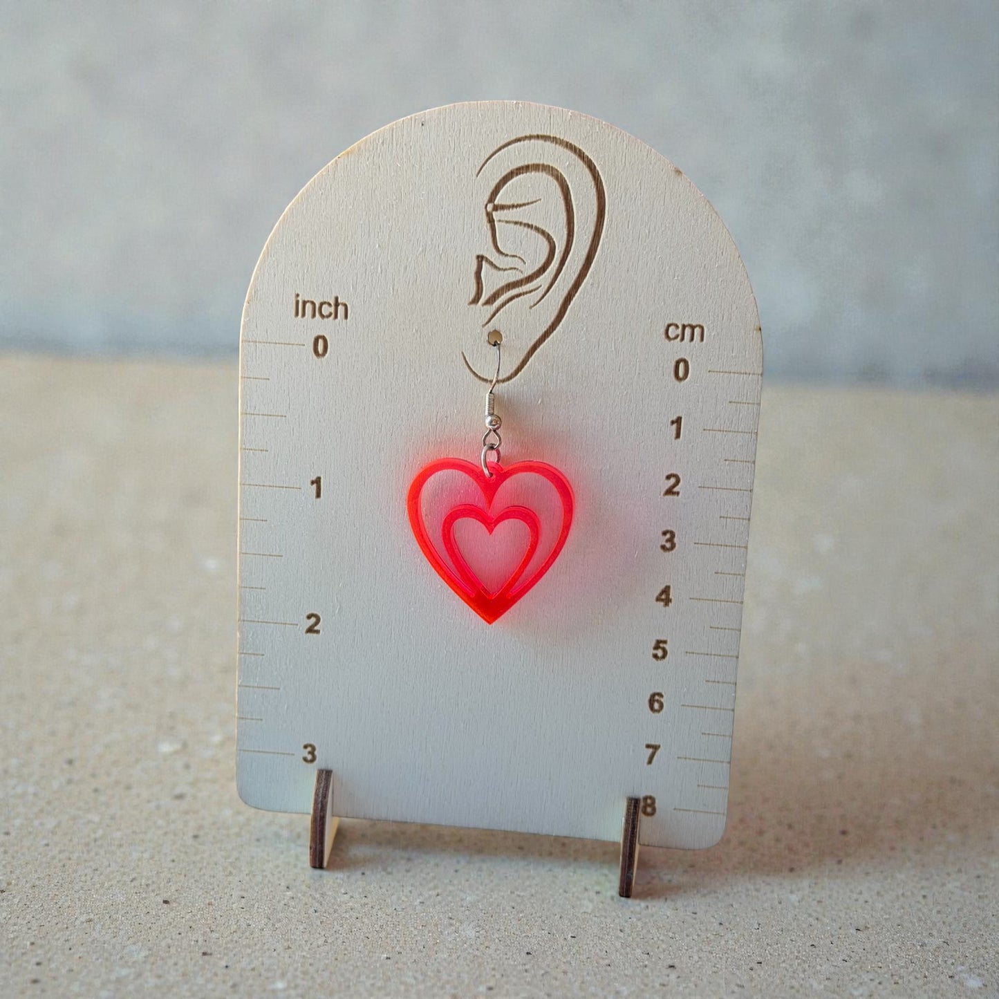 Neon Pink Double Heart Acrylic Earrings – Retro Statement Jewelry