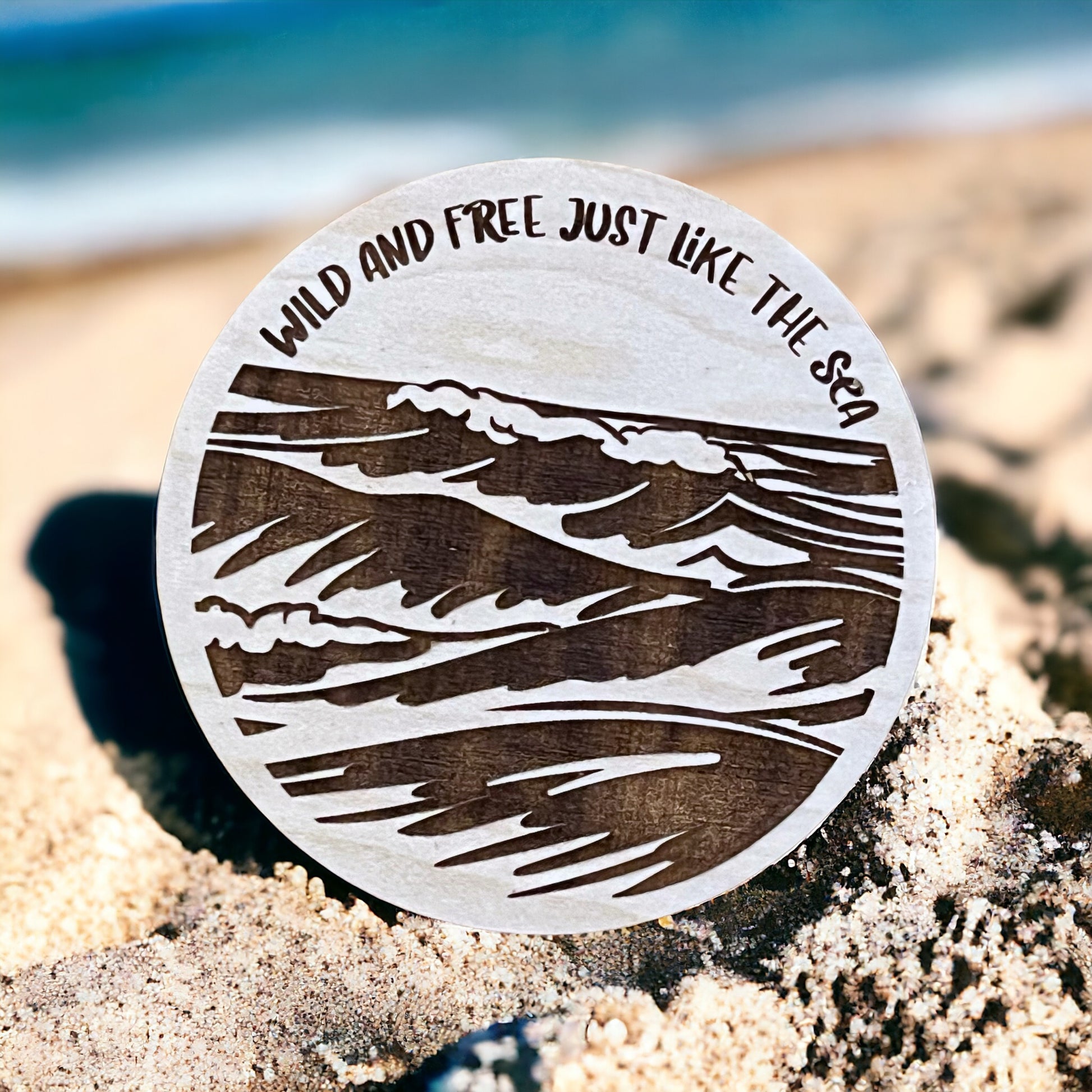 Wild and Free Ocean Magnet – Coastal Nautical Wood Decor